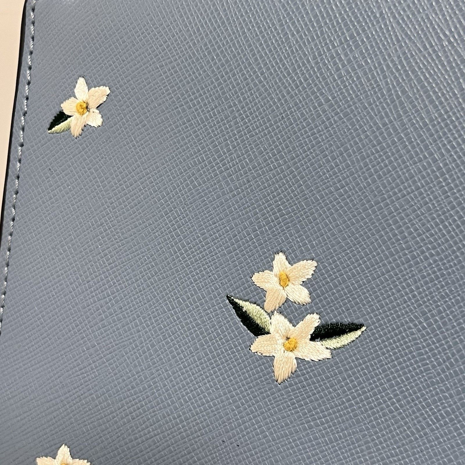 Kate Spade Kate Spade Madison M Crossbody Embroidered Floral Leather Size ONE SIZE - 12 Thumbnail