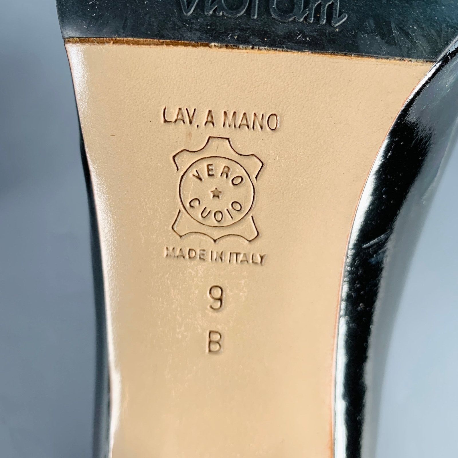 Bottega Veneta BOTTEGA VENETA Size 9 Black Gold Patent Leather Buckle Pumps Size US 9 / IT 39 - 10 Thumbnail