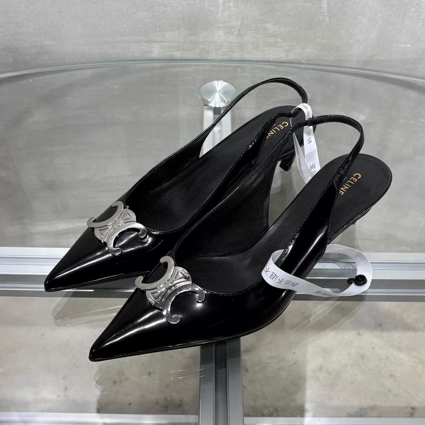 Celine CELINE Triomphe Patent Leather 5cm Heel Pumps Size 38 New Size US 7.5 / IT 37.5 - 2 Thumbnail