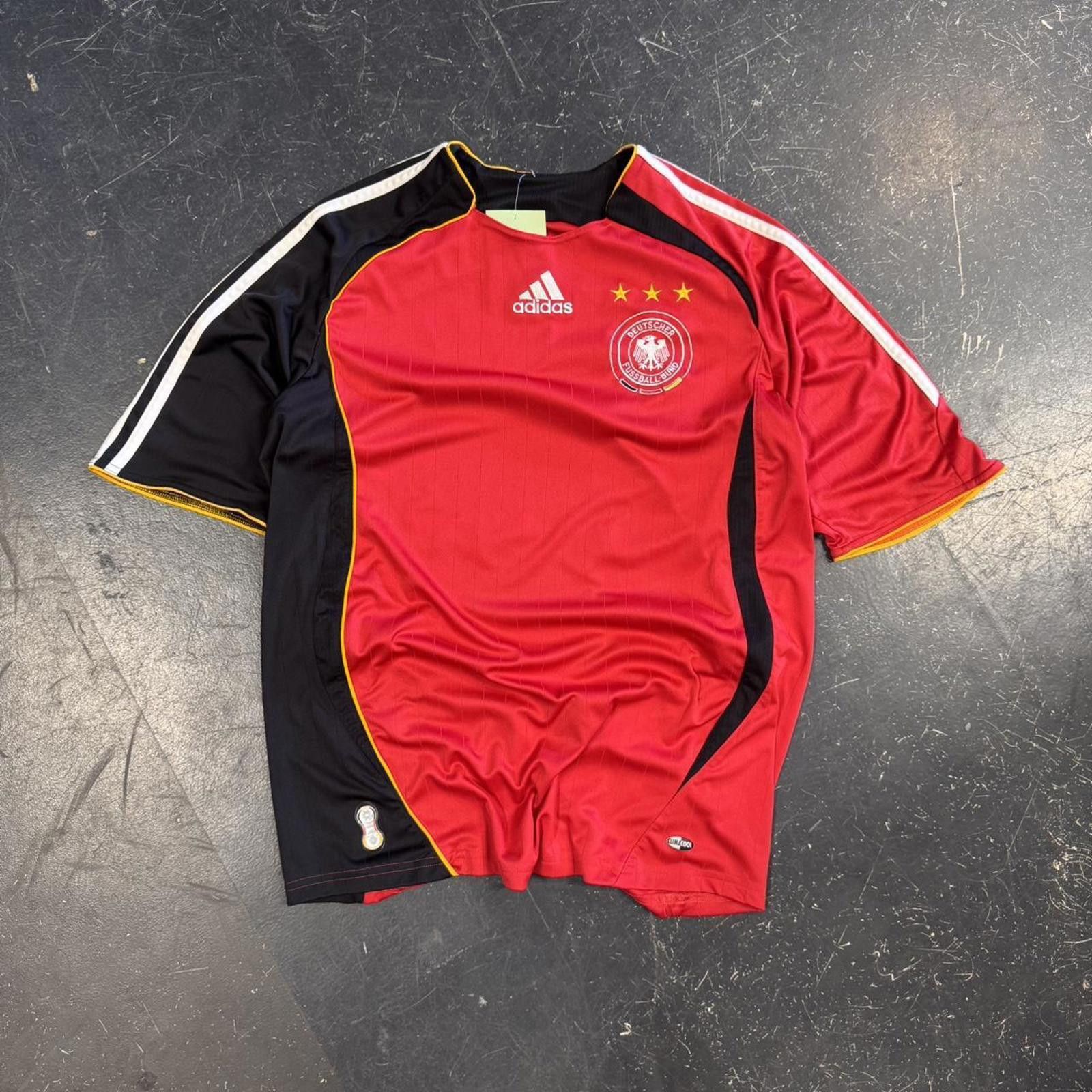 Adidas × Vintage Vintage 2005 Adidas Germany Soccer Jersey Size US S / EU 44-46 / 1 - 1 Thumbnail