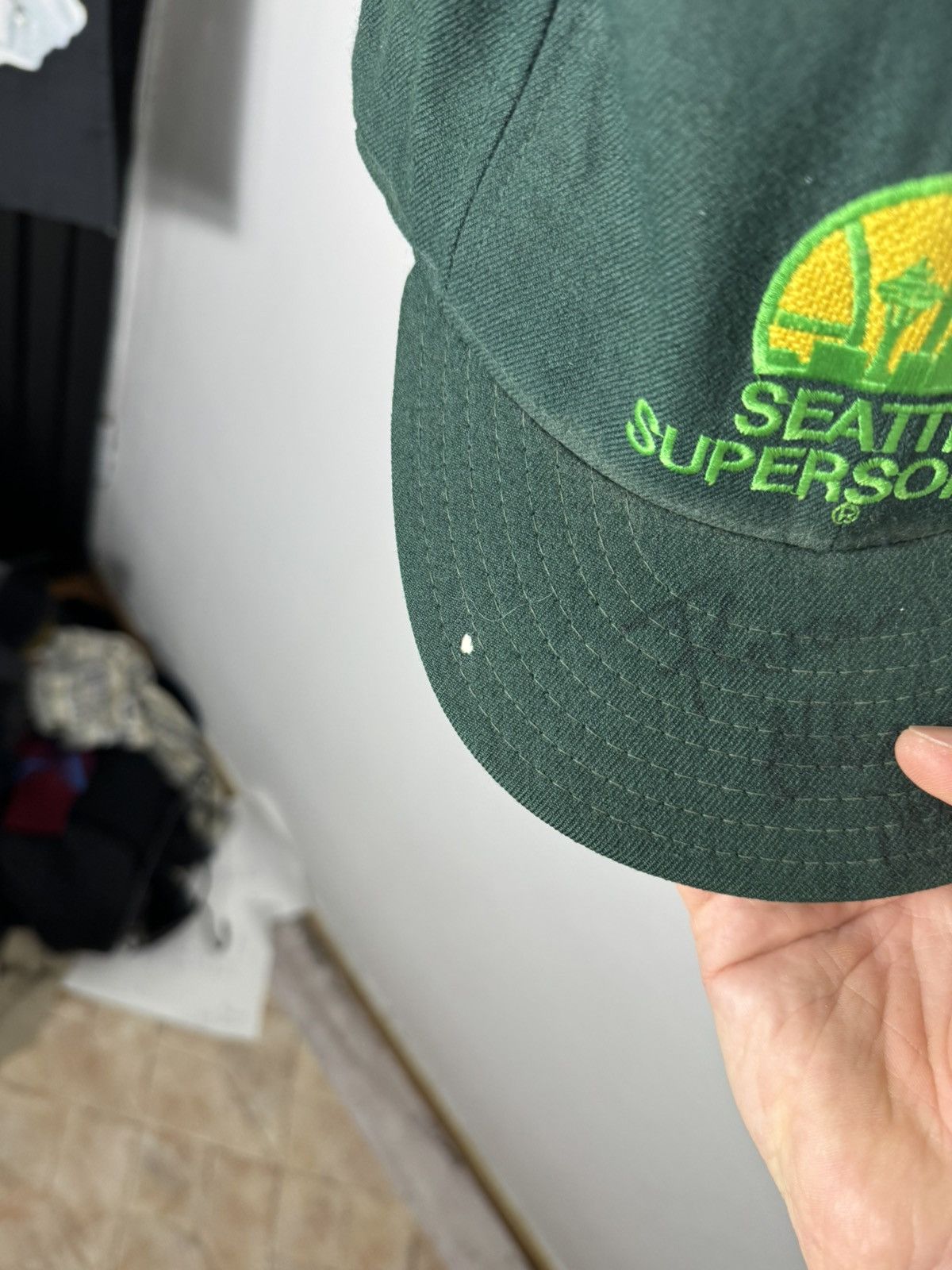 NBA × Vintage Vintage Seattle Supersonics Wool Signatured SnapBack Cap NBA Size ONE SIZE - 9 Thumbnail