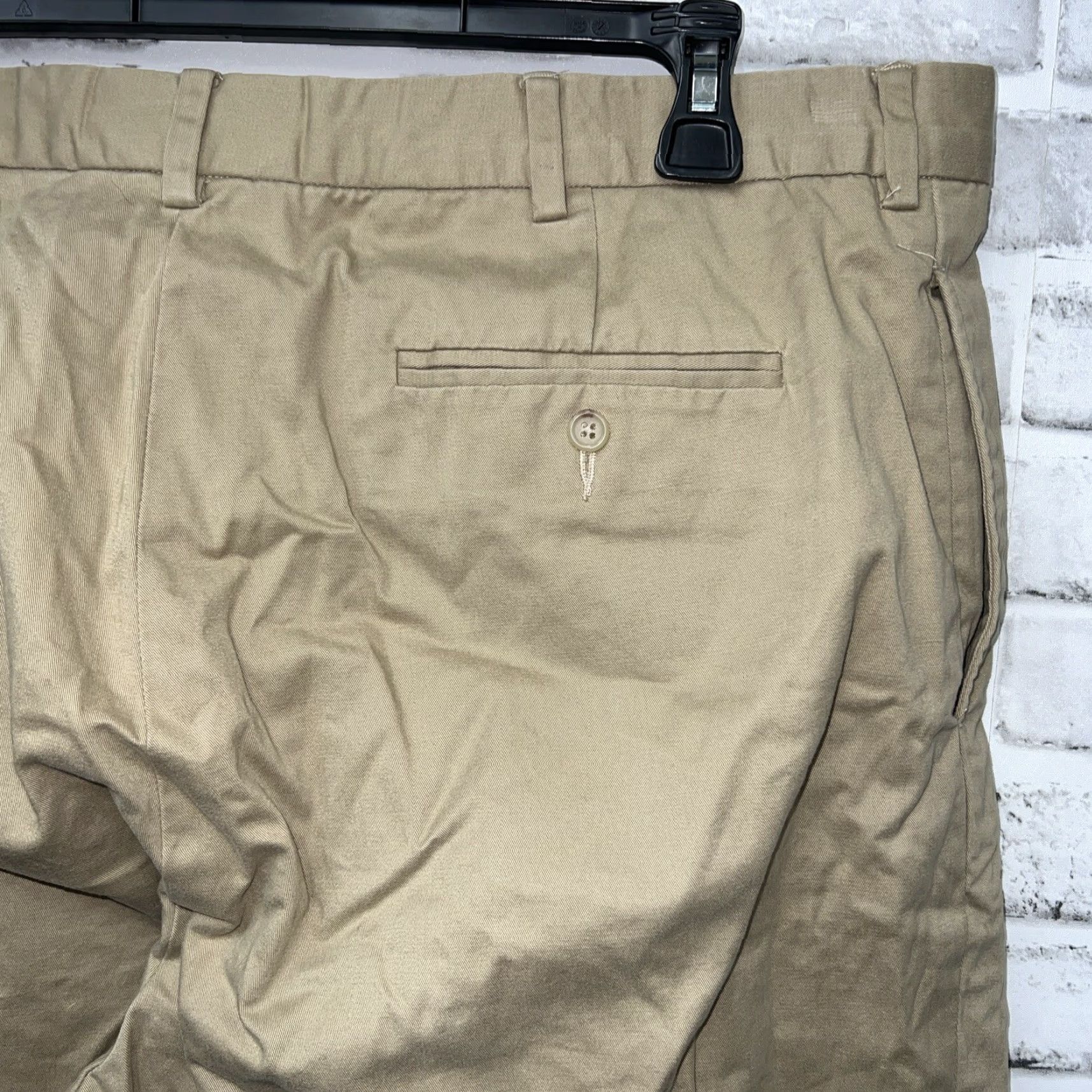 Polo Ralph Lauren Polo Ralph Lauren Pants Khakis Beige Mens 40x30 Regular size 40 Khaki Pants Beige Mens Polo Ralph Lauren Size US L / EU 52-54 / 3 - 3 Thumbnail