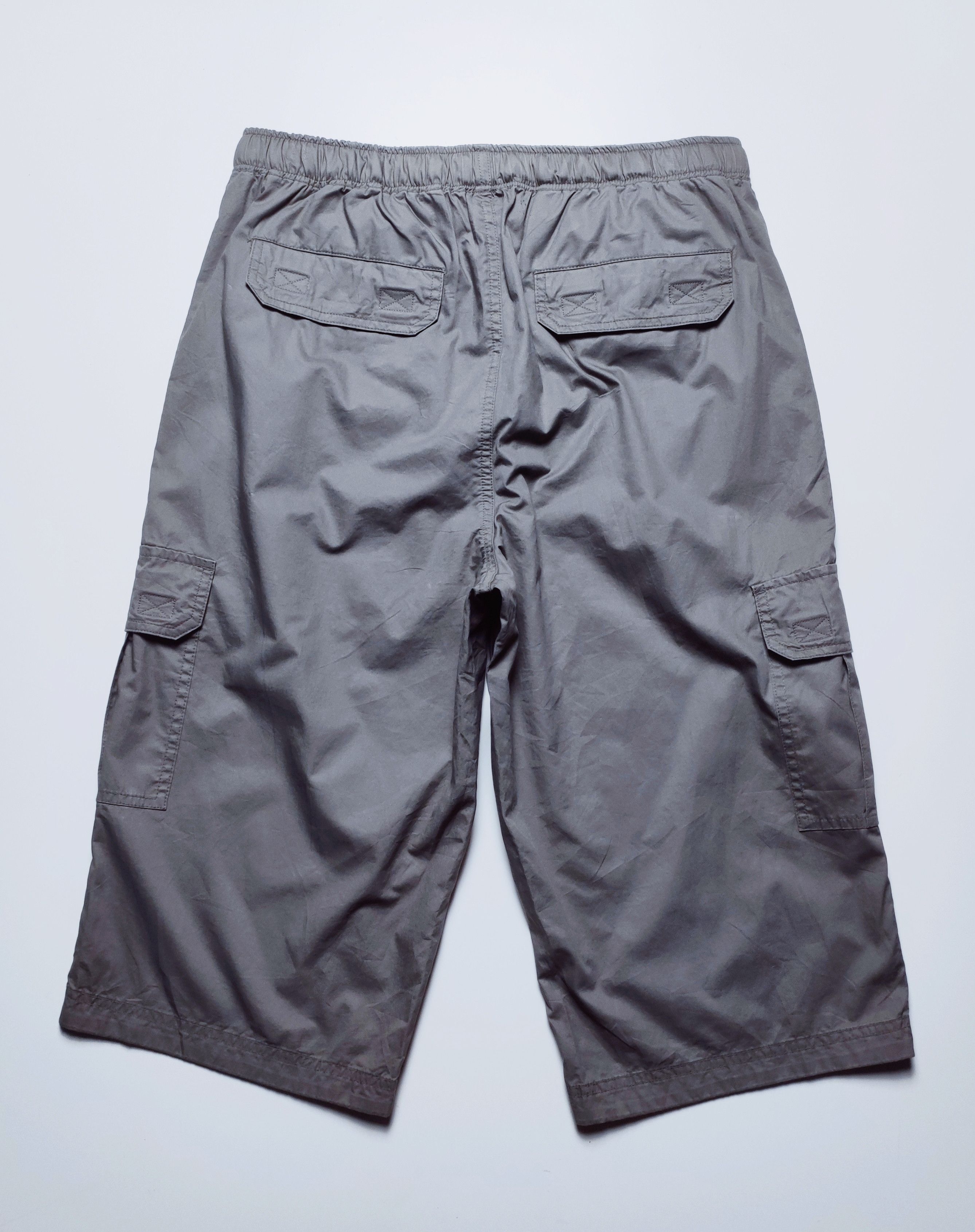 Other Uniqlo Multipocket Cargo Outdoor Trail Hiking Short Pants Size US 34 / EU 50 - 3 Thumbnail