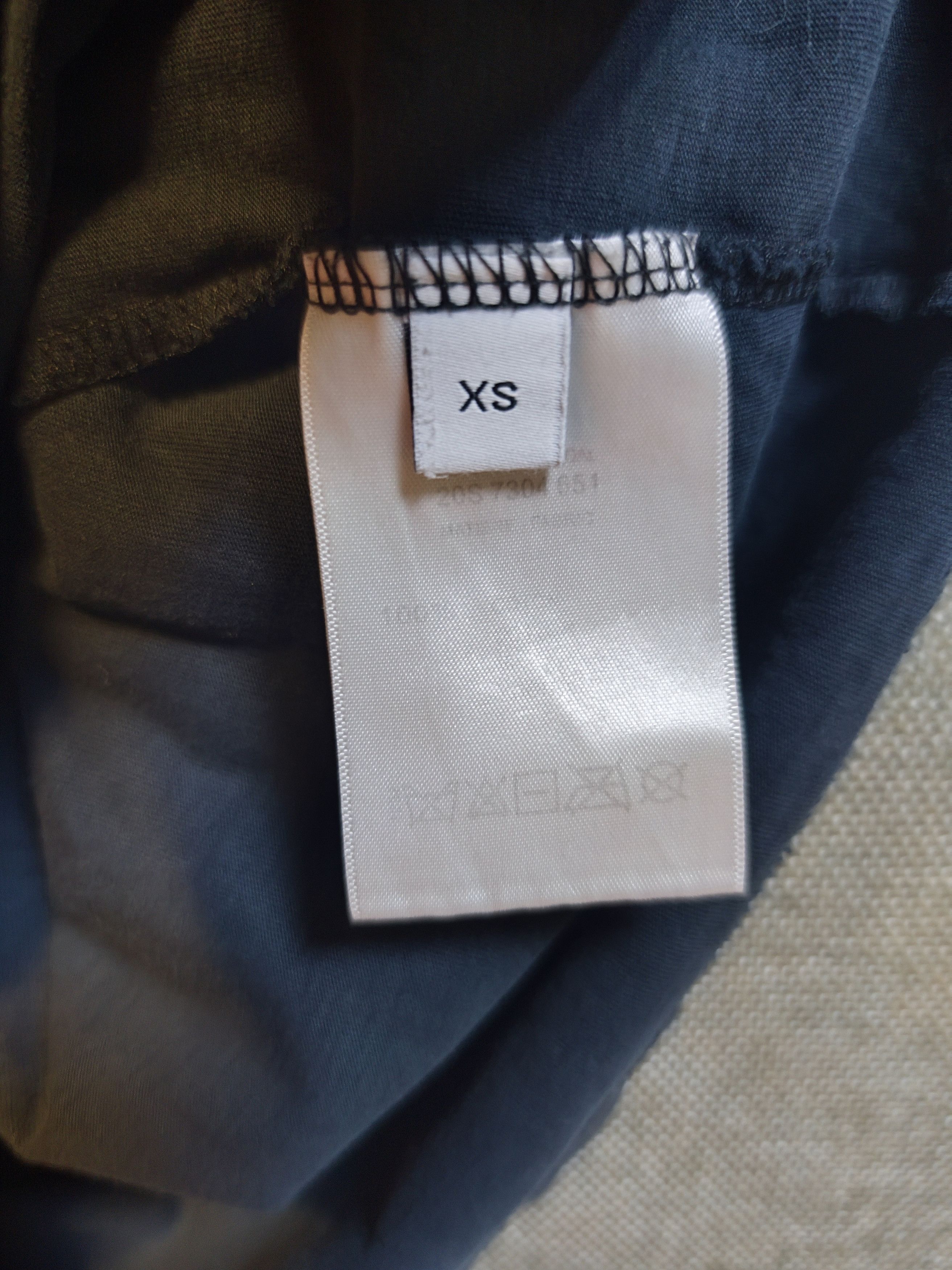 Givenchy Givenchy Shark T-Shirt Size US M / EU 48-50 / 2 - 7 Thumbnail