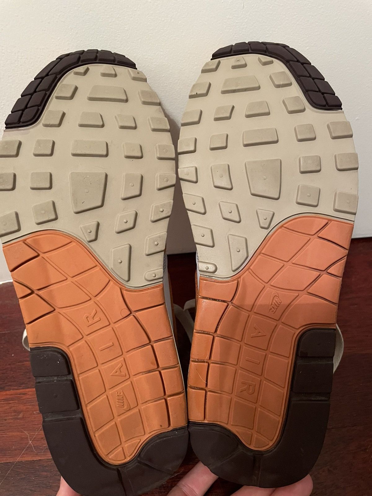 Nike × Patta Nike Air Max 1 Patta Waves Monarch with bracalet Size US 9 / EU 42 - 4 Thumbnail
