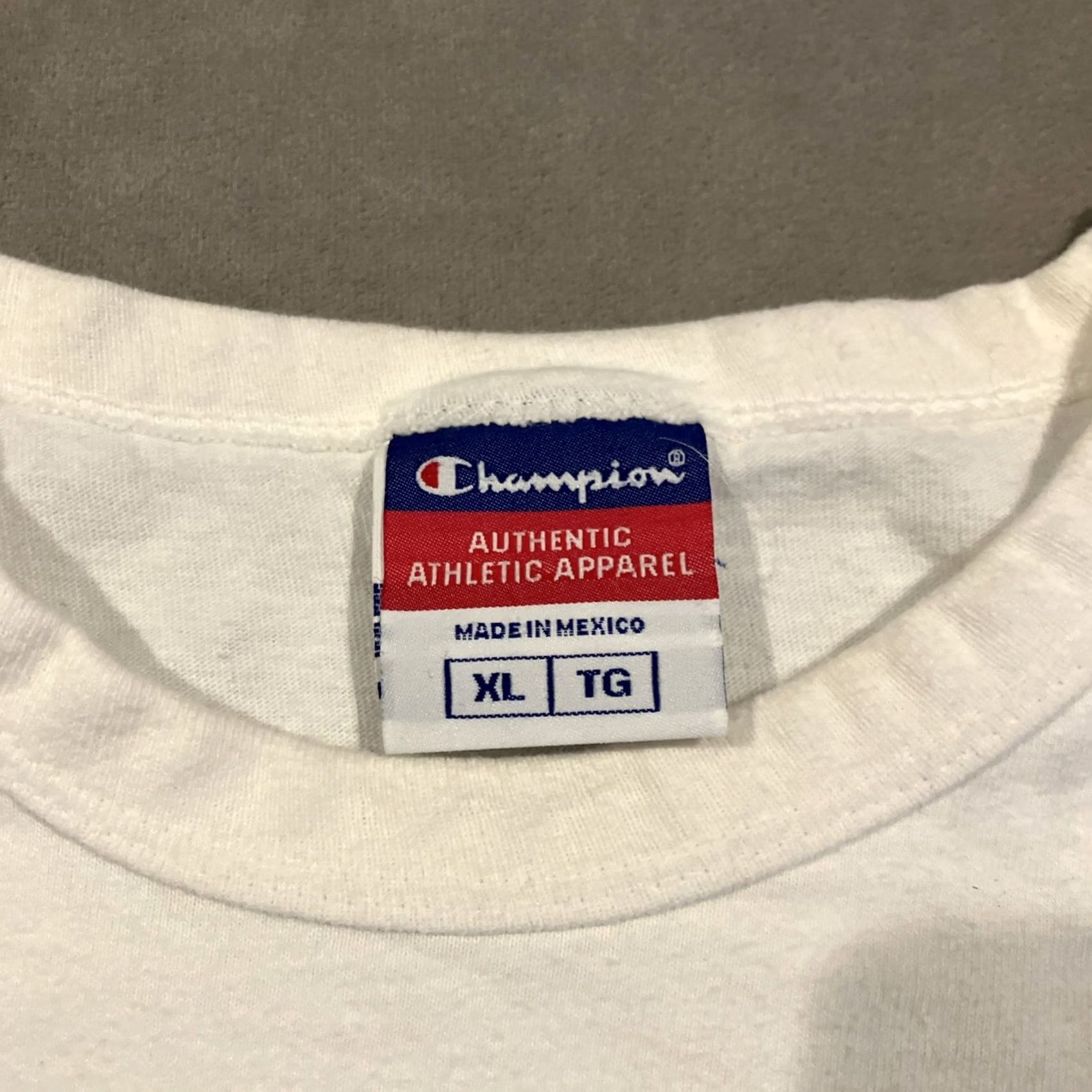 Champion VINTAGE Champion T Shirt XL White Wharton School of Business PENN University 90s University Mens Crew Neck Short Sleeve Graphic Print Size US XL / EU 56 / 4 - 3 Thumbnail