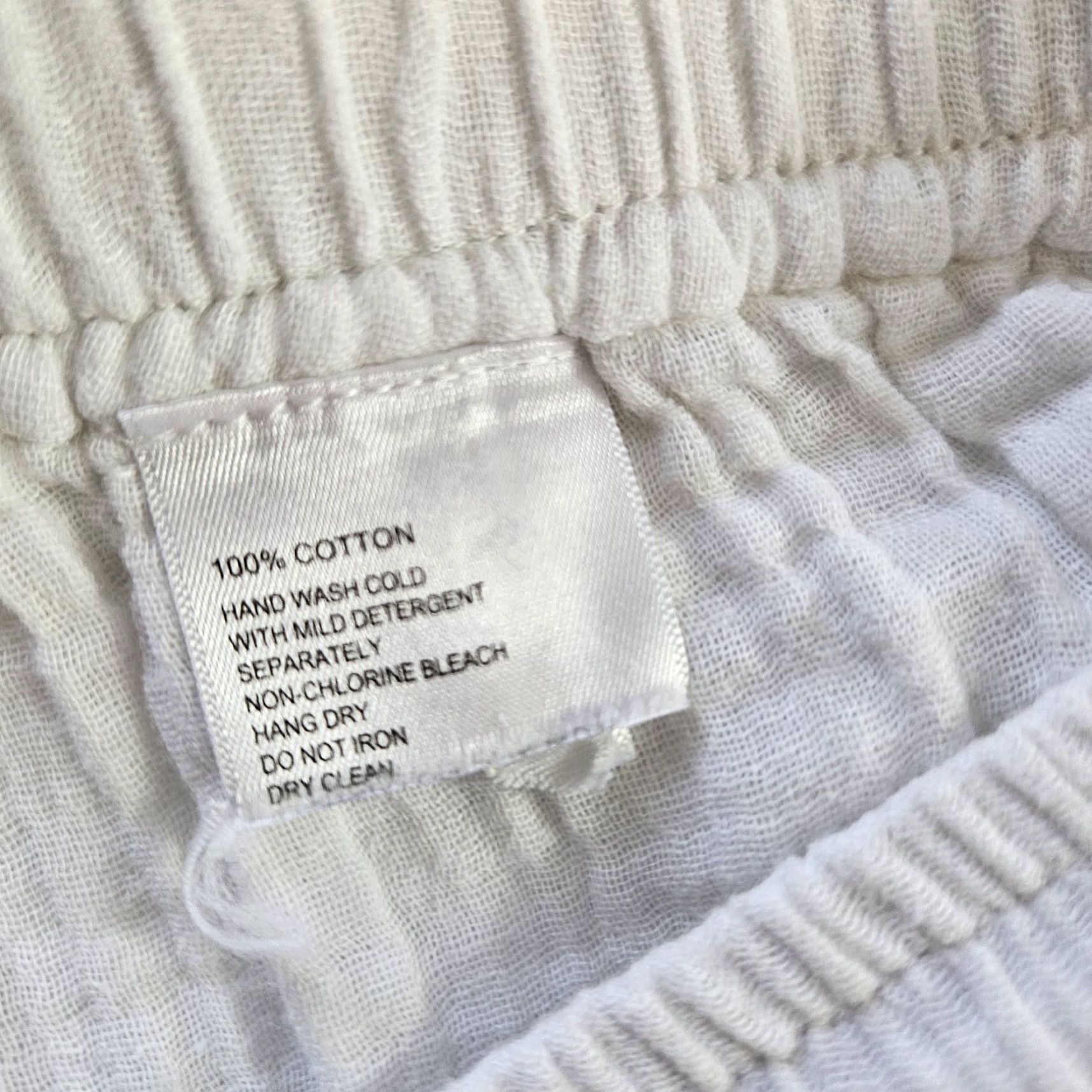 Tommy Bahama Tommy Bahama Womens Cropped Gauze Pants Sz Large White High Rise Drawstring Pants Womens Large White Cropped Gauze Drawstring Casual Summer 90s? Size 36" / US 14 / IT 50 - 6 Thumbnail