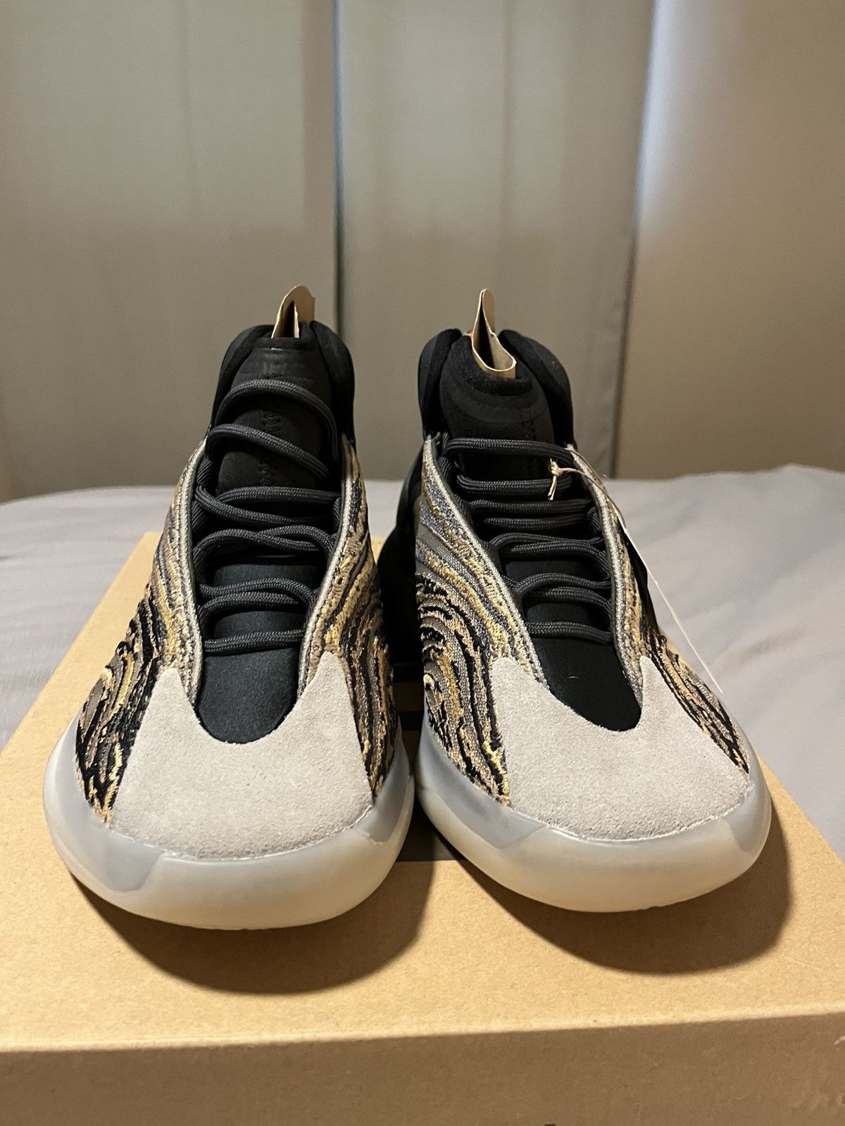 Yeezy Yeezy QNTM Amber Size US 9.5 / EU 42-43 - 4 Thumbnail