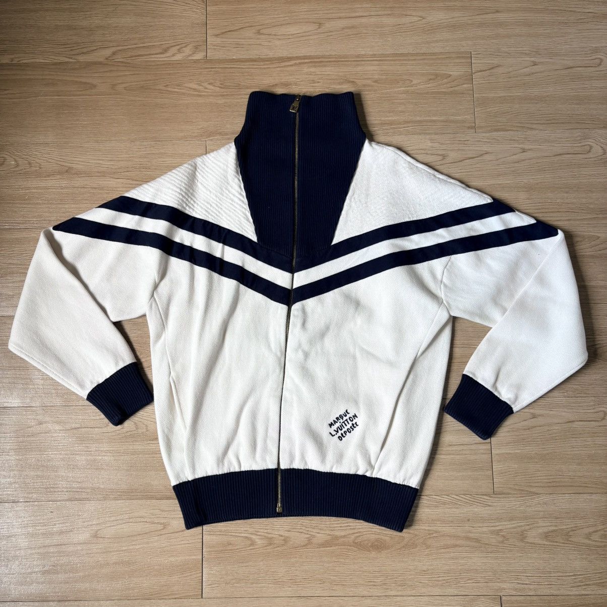 Louis Vuitton RARE LV LOUIS VUITTON SS24 High Neck Zip Up Jacket HRN12WZ34 Size US S / EU 44-46 / 1 - 1 Thumbnail