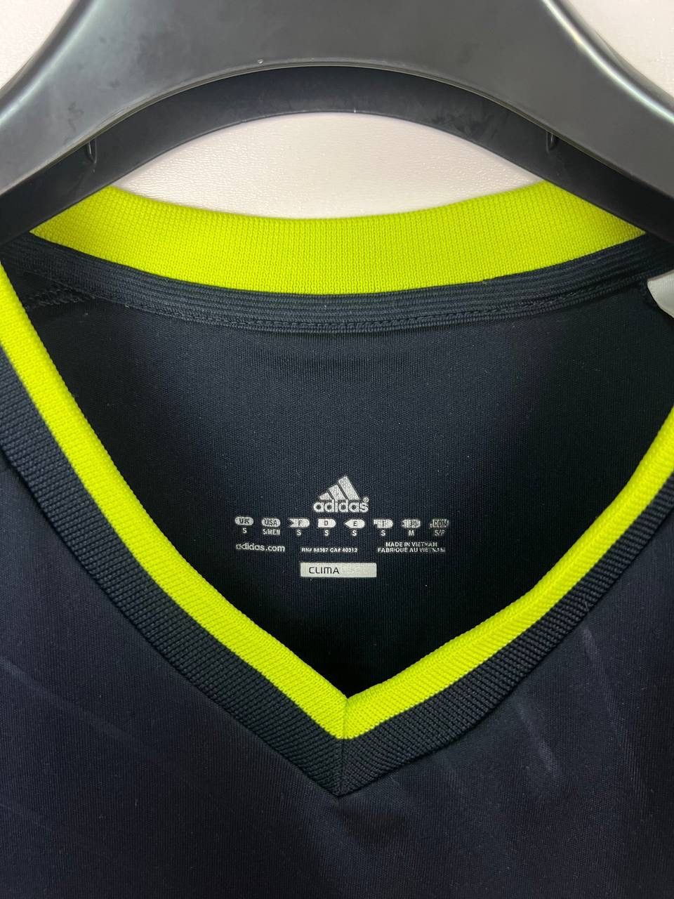 Adidas Real Madrid Adidas Grohl 2010 jersey size S Size US S / EU 44-46 / 1 - 3 Thumbnail