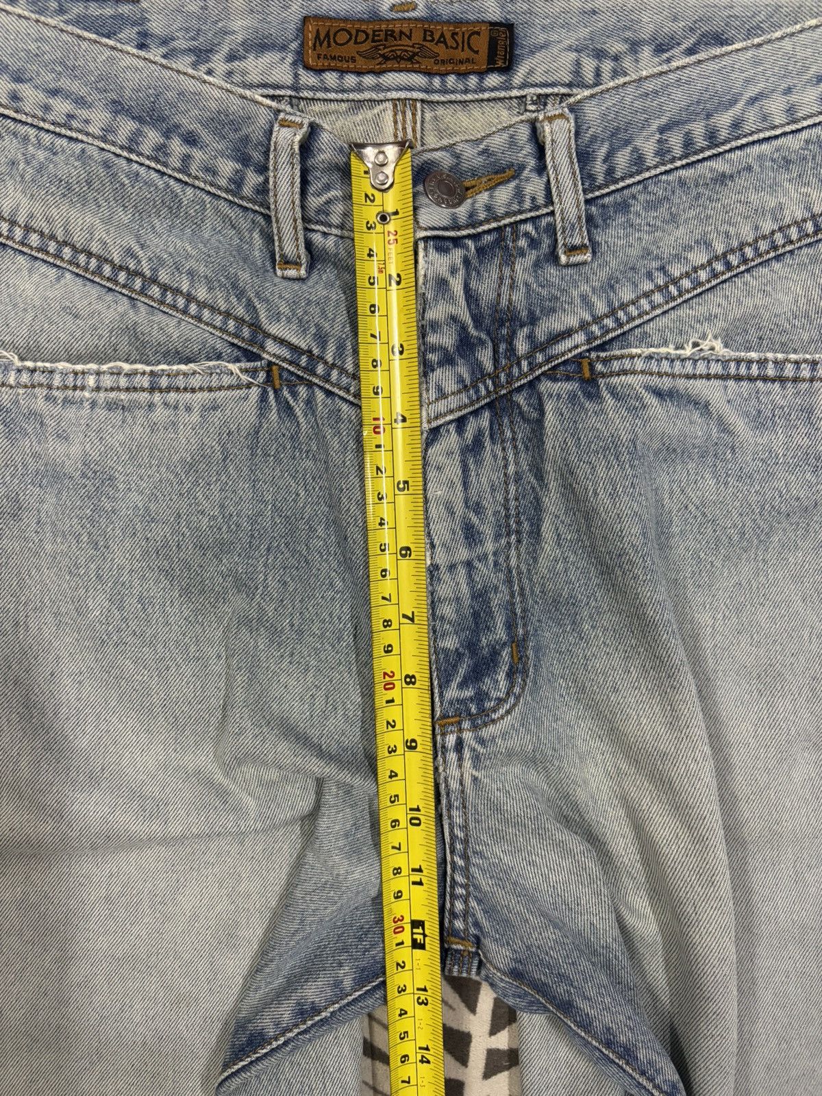 Wrangler Vintage Wrangler Light Blue Wash Baggy Distressed Jeans Size US 32 / EU 48 - 15 Thumbnail