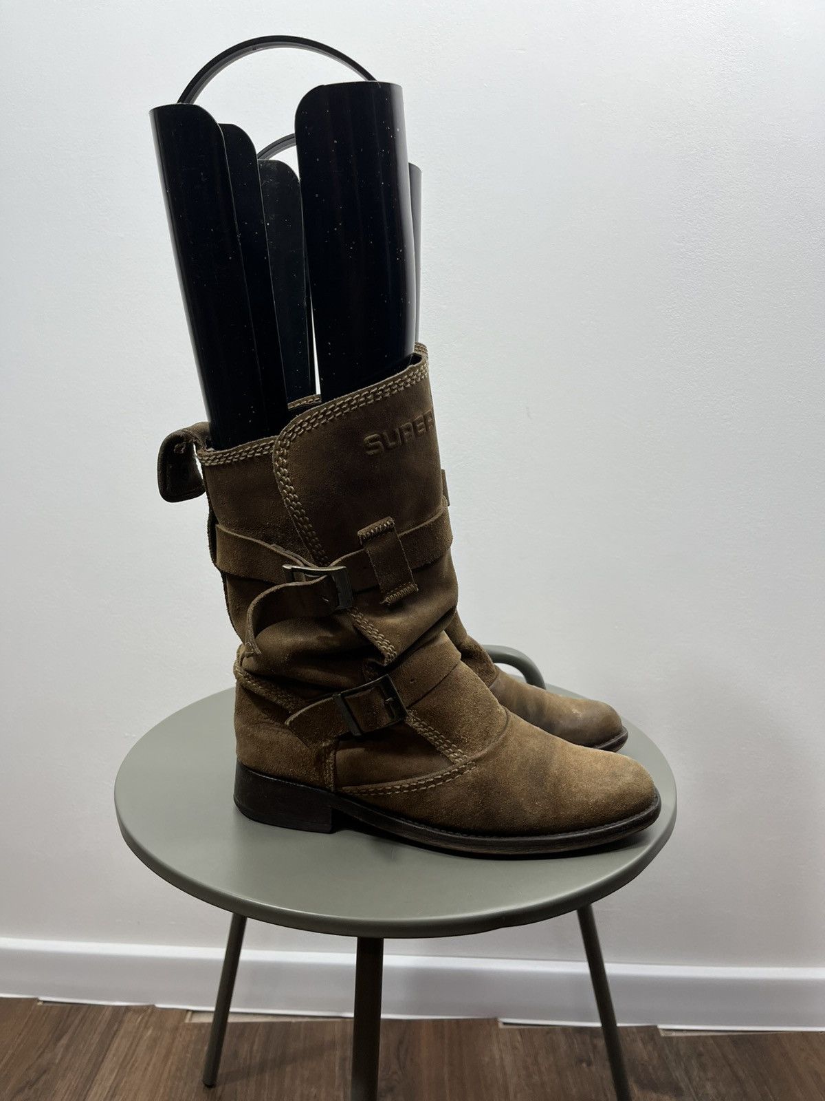 Superdry Superdry distressed suede buckle boots in brown Size US 9 / IT 39 - 9 Thumbnail