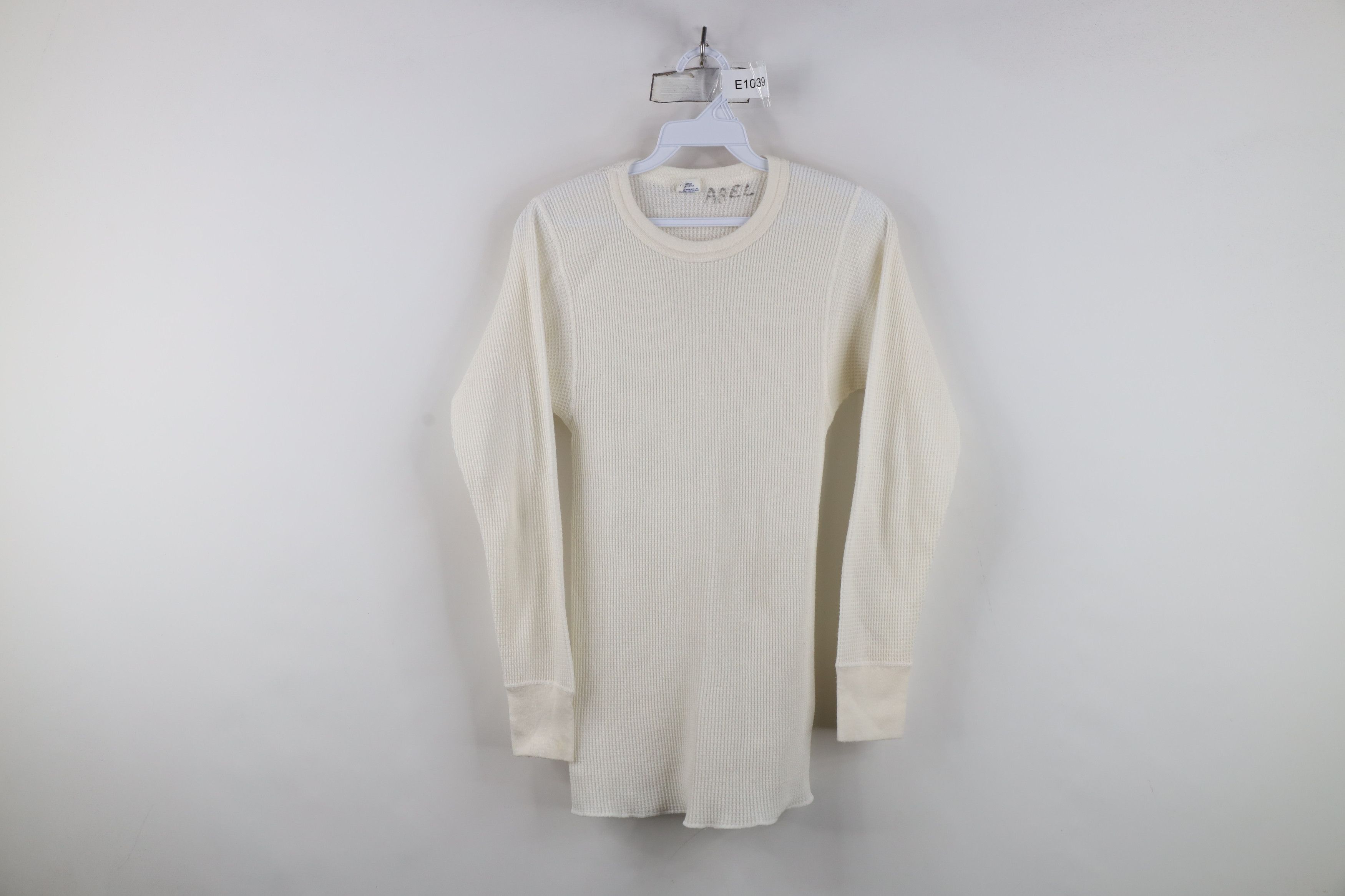 Vintage Vintage 90s Streetwear Thermal Waffle Knit T-Shirt Cream USA Size L / US 10 / IT 46 - 1 Thumbnail