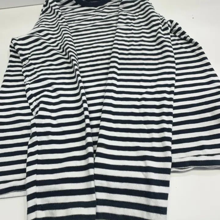 AMI AMIPARIS SS21 Embroidered Long Sleeve T-shirt -2507 Size US M / EU 48-50 / 2 - 6 Thumbnail