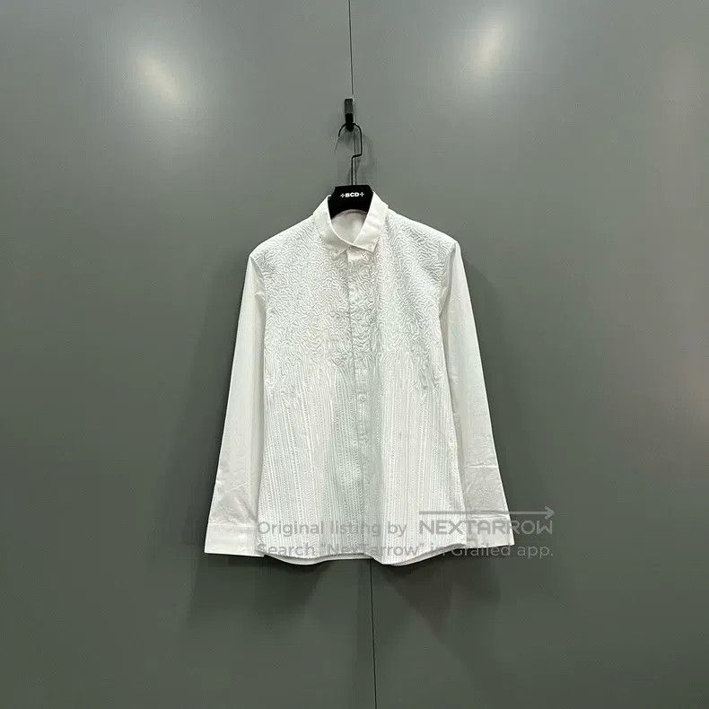 Givenchy Givenchy White geometric embroidery shirt Size US M / EU 48-50 / 2 - 1 Thumbnail