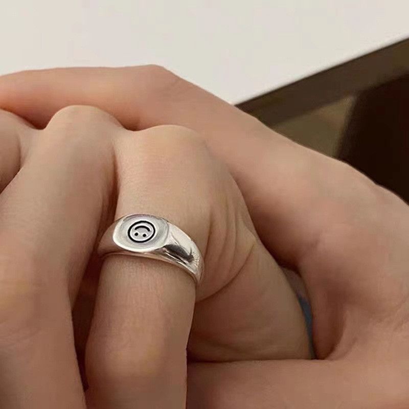 VIBE Retro-Chic Smiling Face Ring Size ONE SIZE - 3 Thumbnail