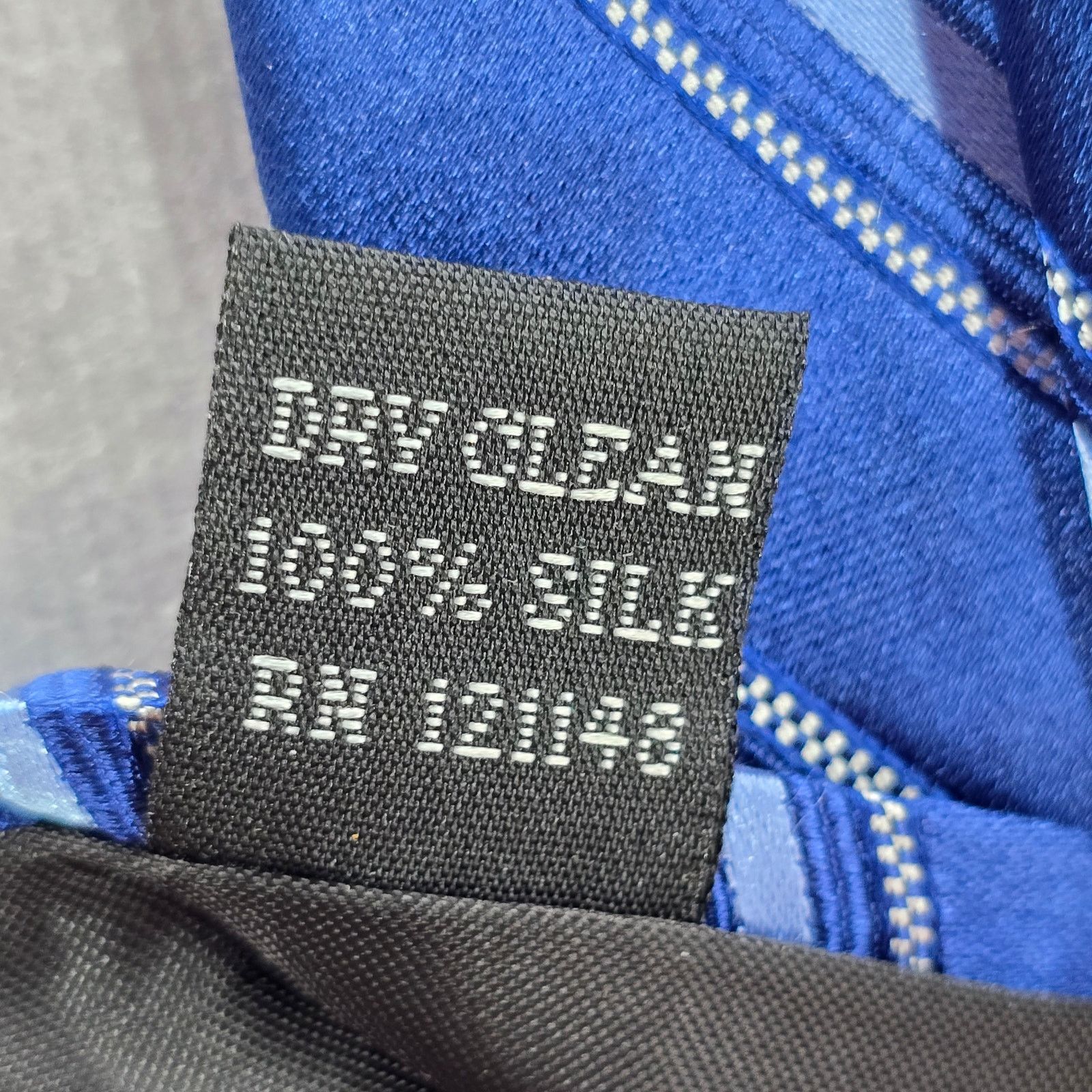 Arrow Arrow Blue Gray Silver Stripe 100% Silk Men's Neck Tie NWOT Size 30 - 5 Thumbnail