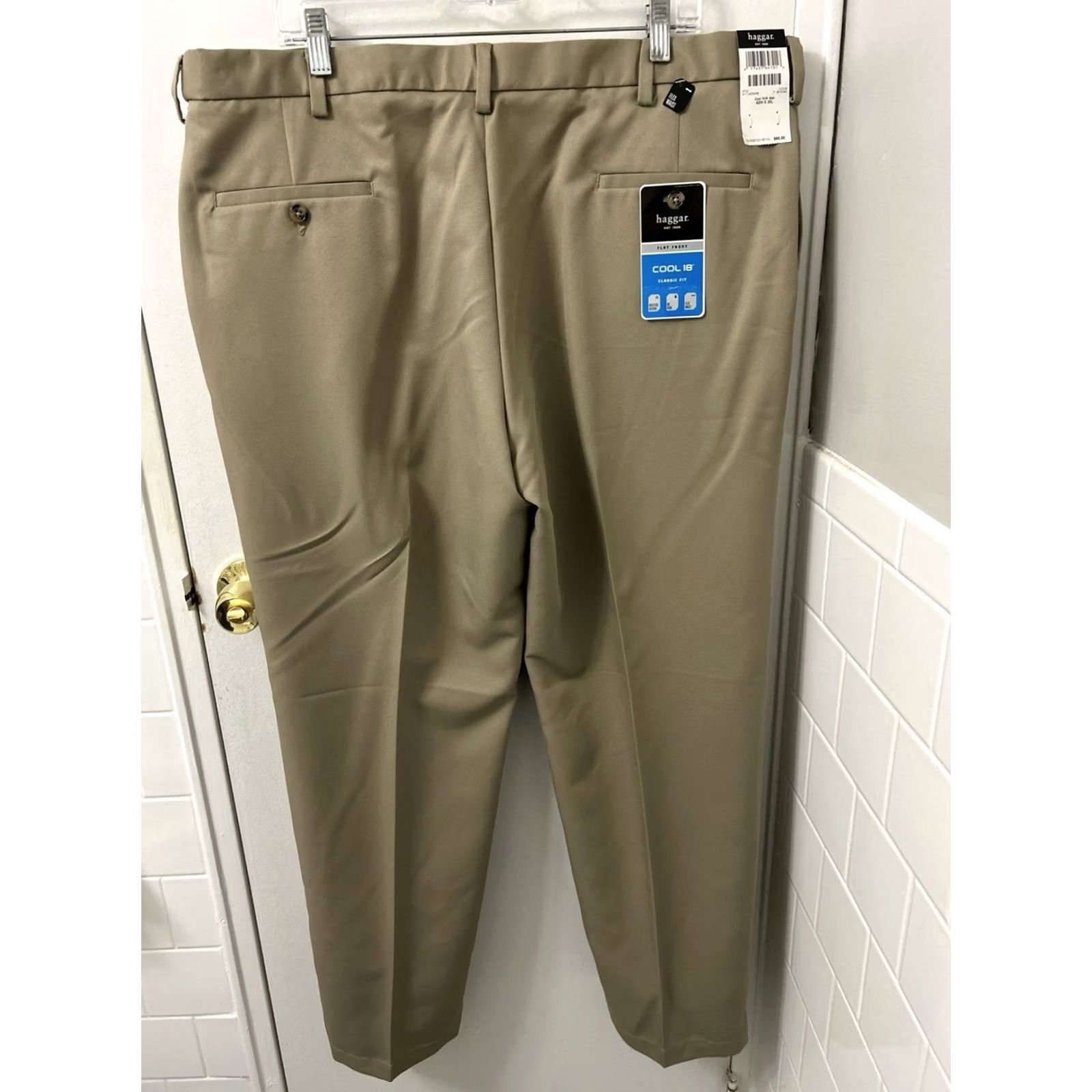 Haggar Haggar Cool 18 Pants Mens 42x30 Tan Khaki Classic Fit Flex Waist NWT MSRP 65 Size US 42 / EU 58 - 2 Thumbnail