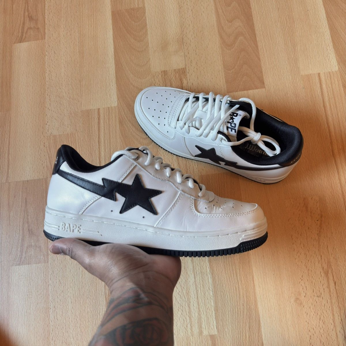 Bape × JJJJound Bape bapesta x jjjjound Size US 7 / EU 40 - 1 Thumbnail