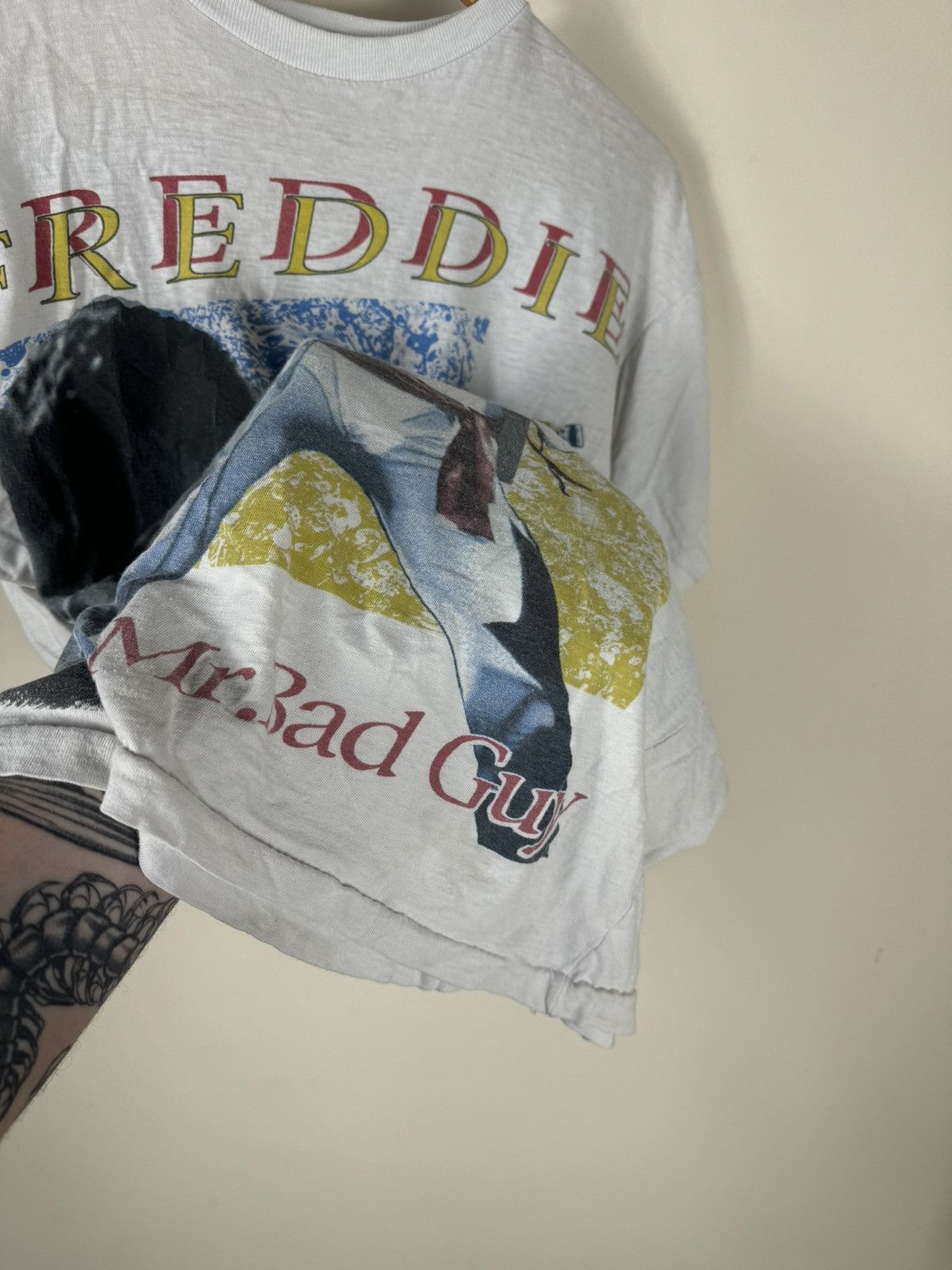 Vintage Vintage RARE 90s Queen Freddie Mr. Bad Guy T-shirt Size US M / EU 48-50 / 2 - 5 Thumbnail