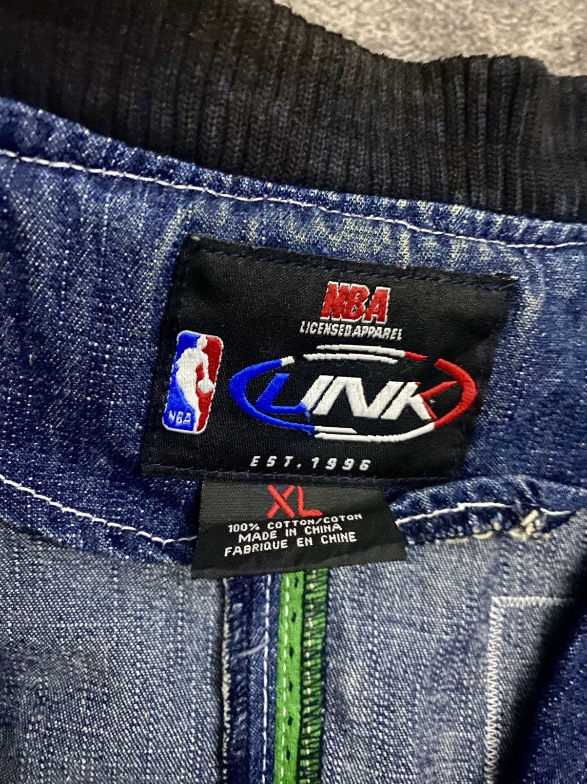 NBA × Vintage NBA Lebron James Multi Team patch Size US XL / EU 56 / 4 - 16 Thumbnail