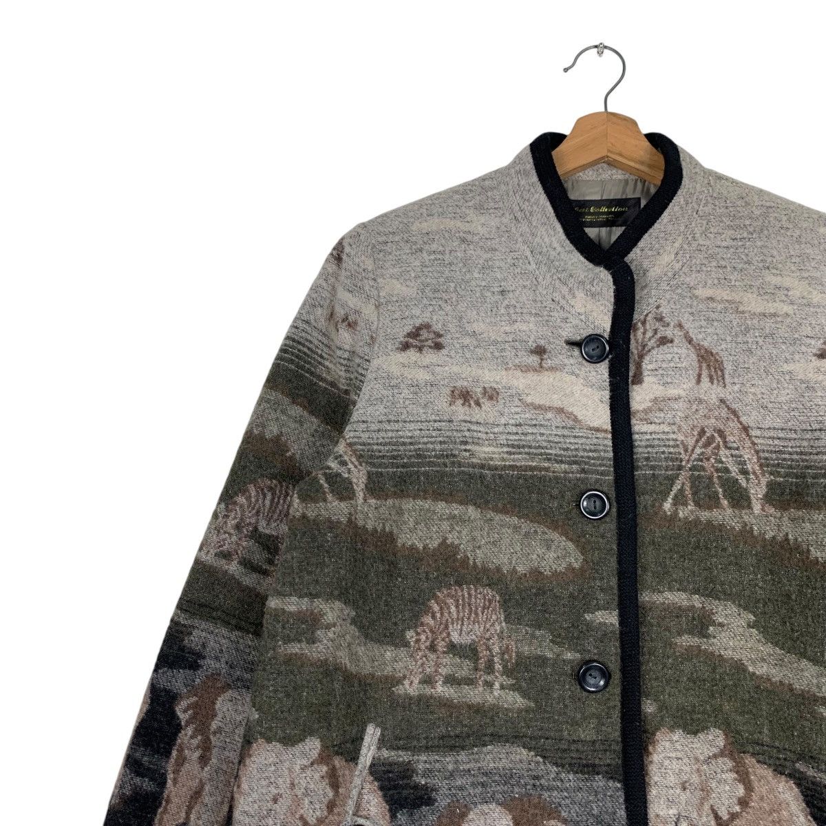 Vintage Vintage 90's Animal Graphic Print Wool Coat Jacket #1275-C57 Size US M / EU 48-50 / 2 - 6 Thumbnail