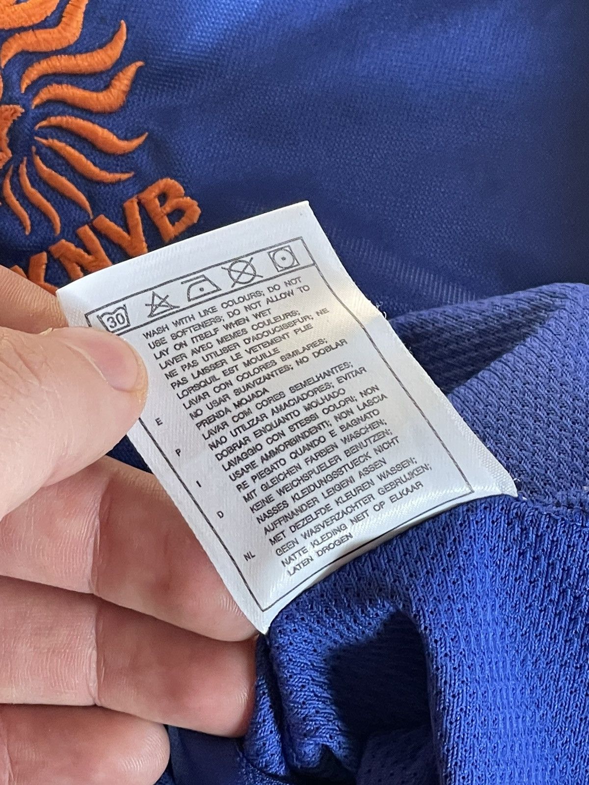 Nike 1999 Nike KNVB Netherland vintage soccer jersey Size US L / EU 52-54 / 3 - 12 Thumbnail