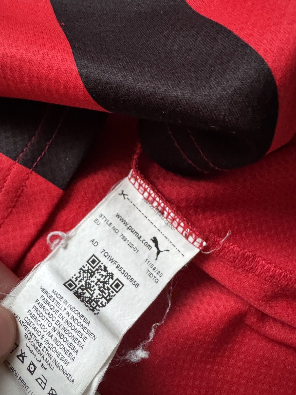 Puma MILAN 2021 2022 JERSEY PUMA IBRAHIMOVIC #11 Size US S / EU 44-46 / 1 - 7 Thumbnail