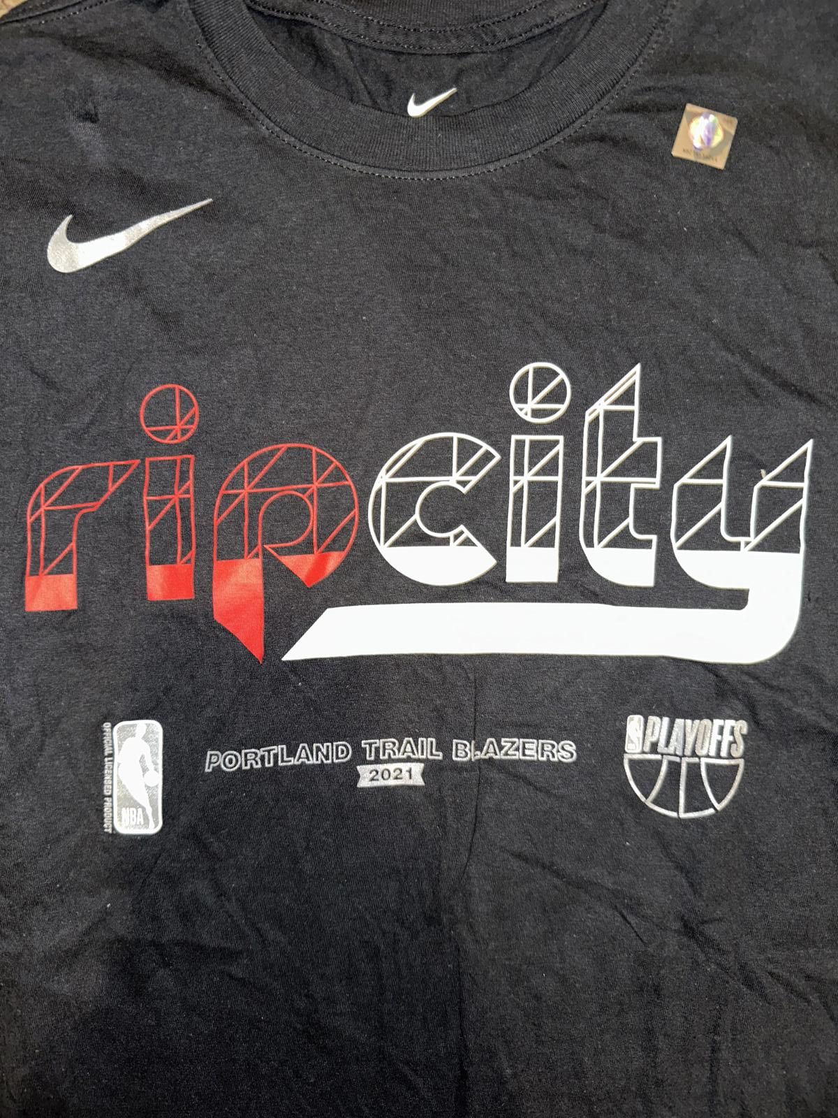 Nike Nike Men’s NBA Portland Trail Blazer 2021 Playoff Black T-Shirt 3721 Size US S / EU 44-46 / 1 - 4 Thumbnail