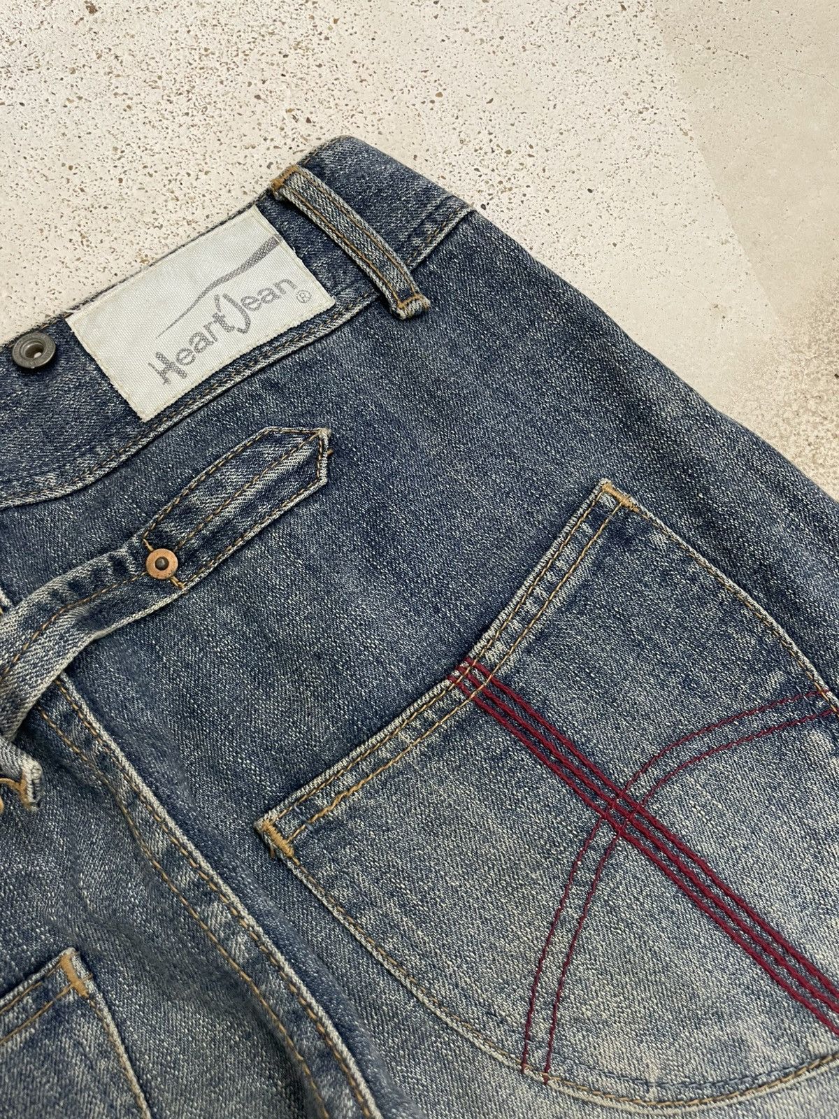 Japanese Brand Heart Jeans Buckle Back Fold Denim Whisker Size US 29 - 18 Thumbnail