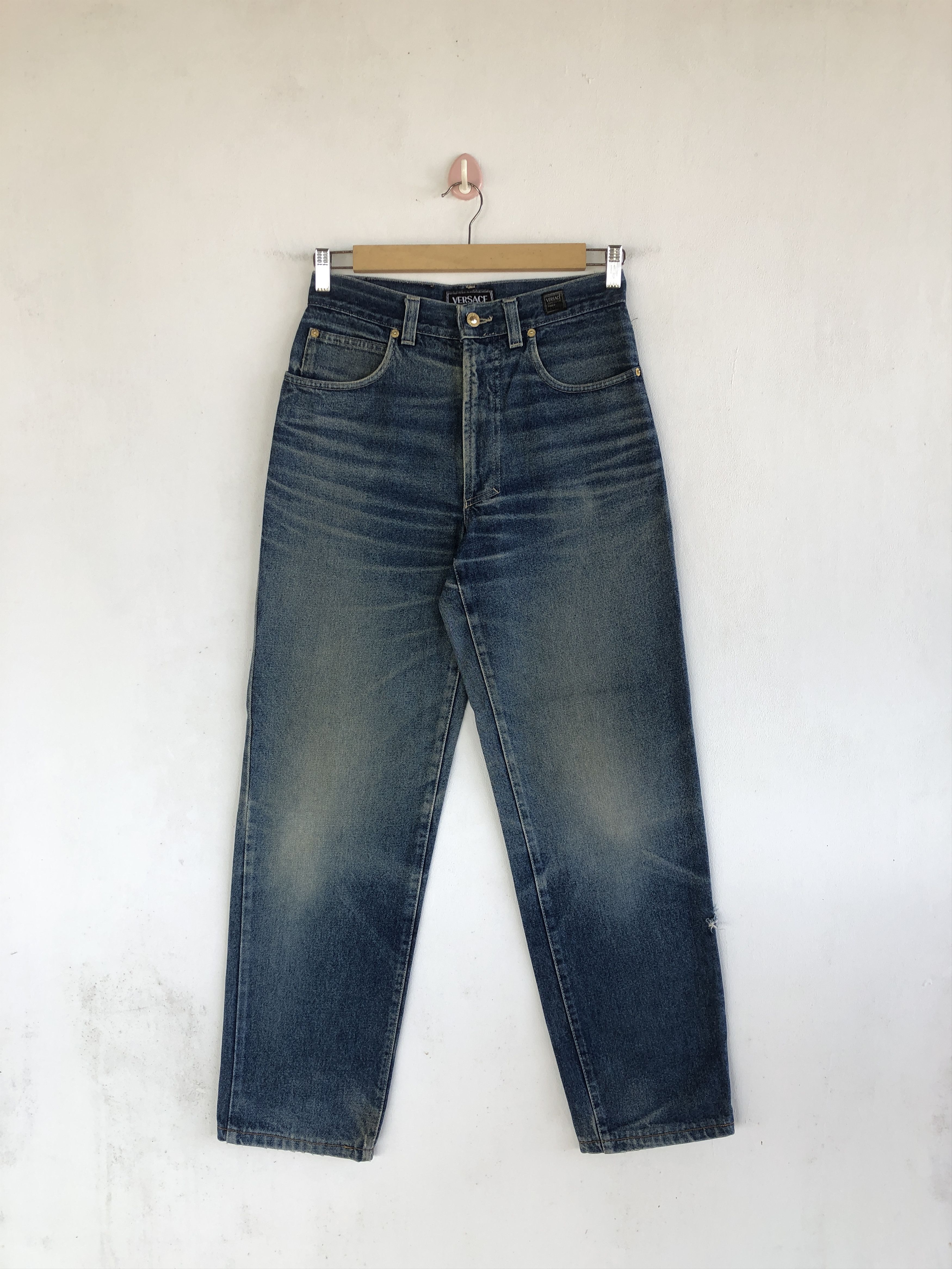 Versace Vintage Versace Jeans Medusa Versace Faded Light Wash Denim Size 28" / US 6 / IT 42 - 1 Thumbnail