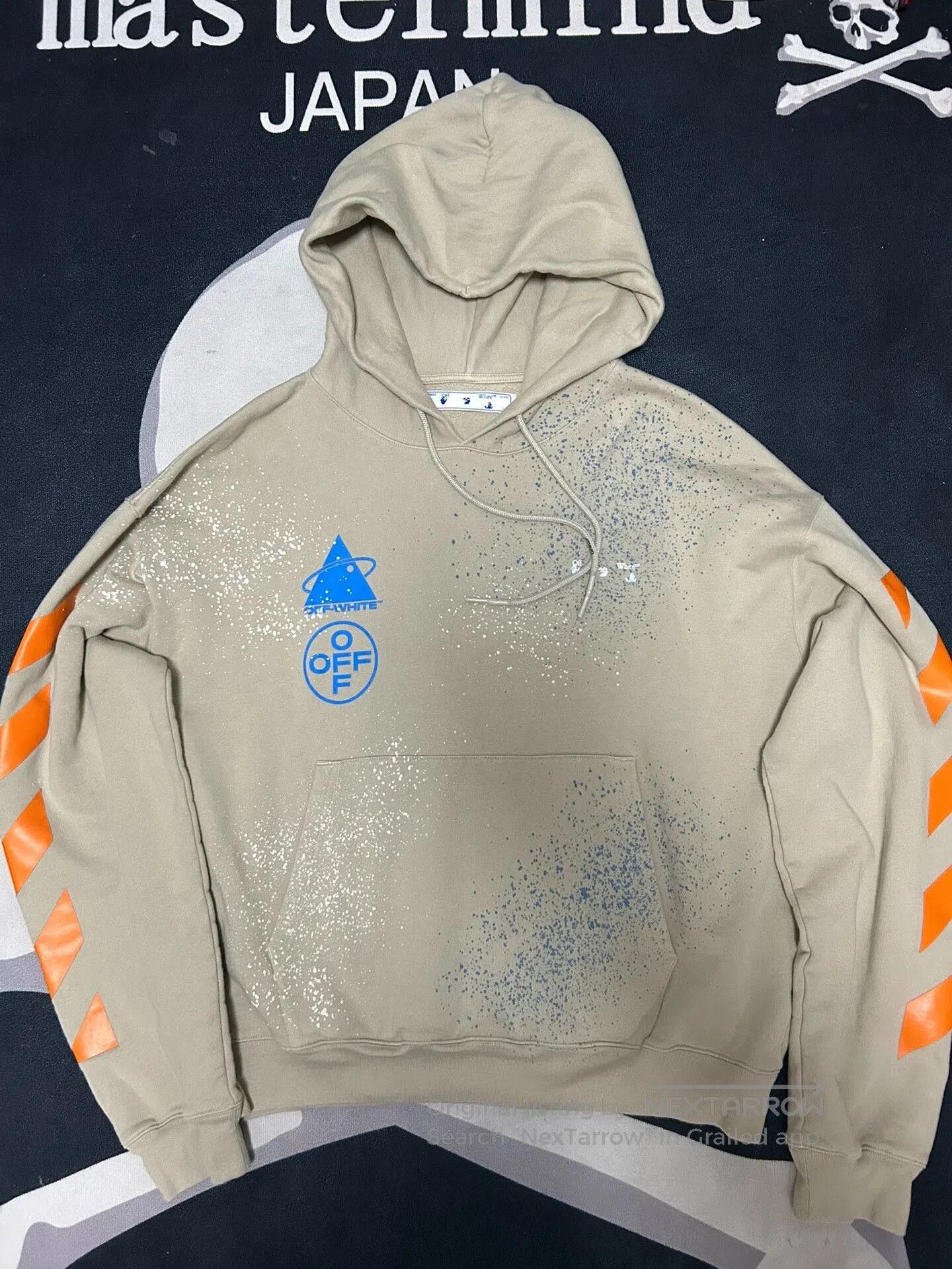 Off-White Off-White Beige Crewneck Sweatshirt. Size US XL / EU 56 / 4 - 1 Thumbnail
