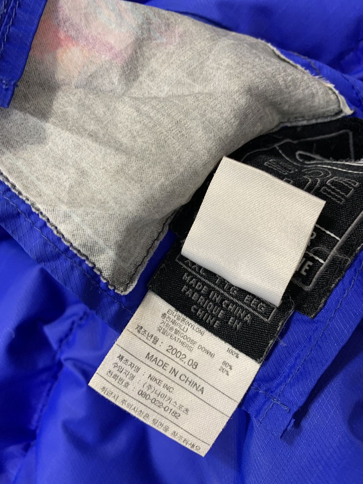 Nike ACG Vintage Nike ACG Reversible Goose Feather Fill Puffer Padded Size US L / EU 52-54 / 3 - 8 Thumbnail