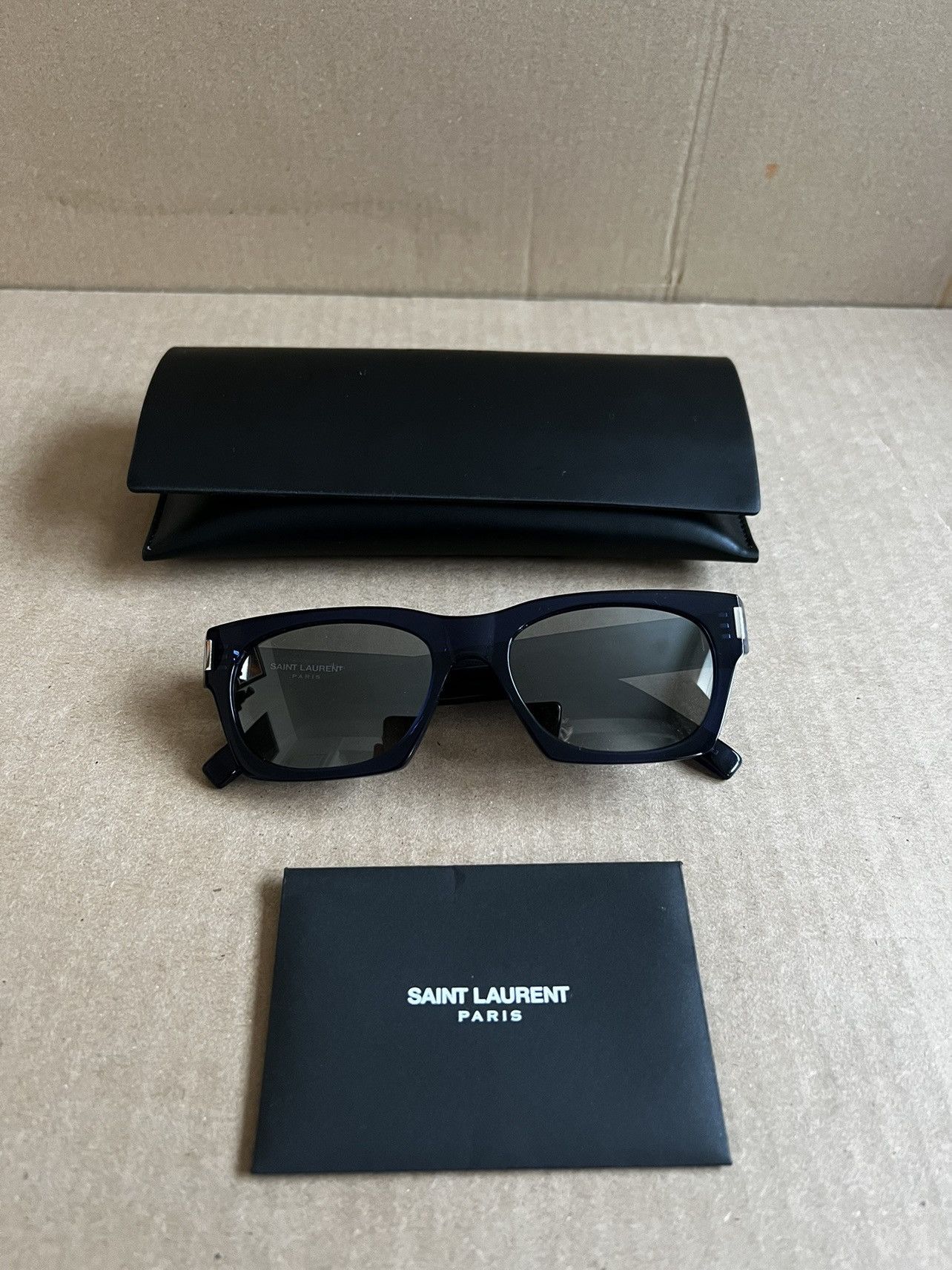 Saint Laurent Paris SL 402 sunglasses Size ONE SIZE - 7 Thumbnail