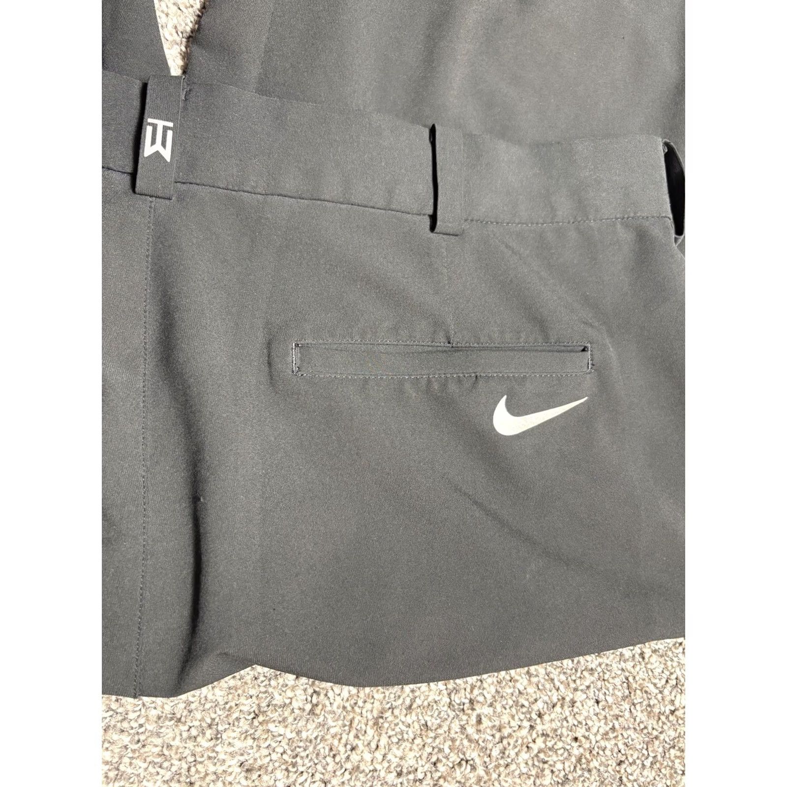 Nike Nike Victory Golf Pants Mens 36x34 Tiger Woods Ultralite Black Stretch 540226 Size US 36 / EU 52 - 3 Thumbnail