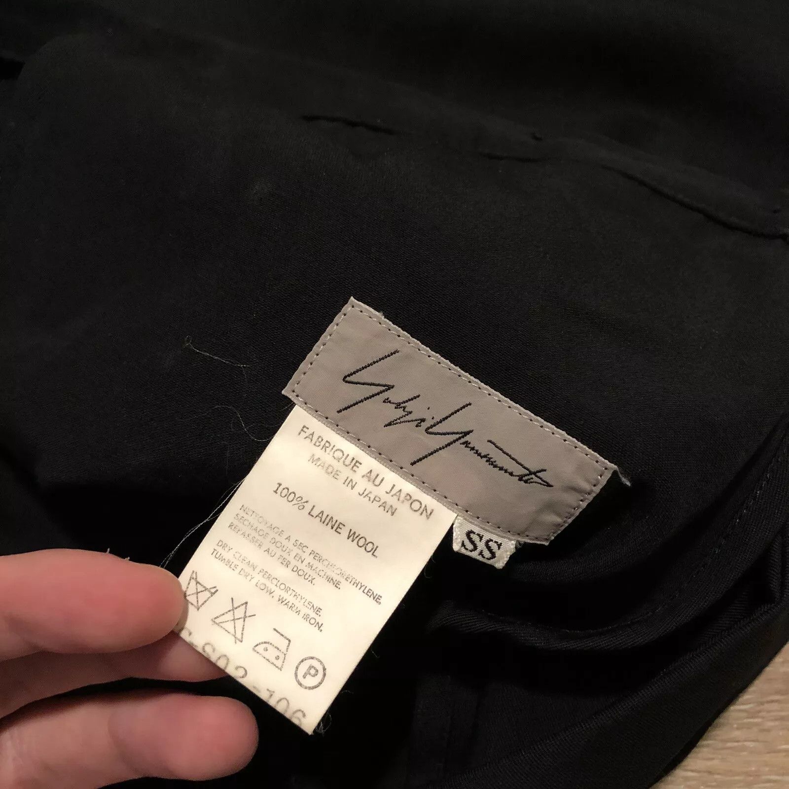 Yohji Yamamoto Yohji Yamamoto black skirt Sz XS Size 24" / US 00 / IT 34 - 6 Thumbnail