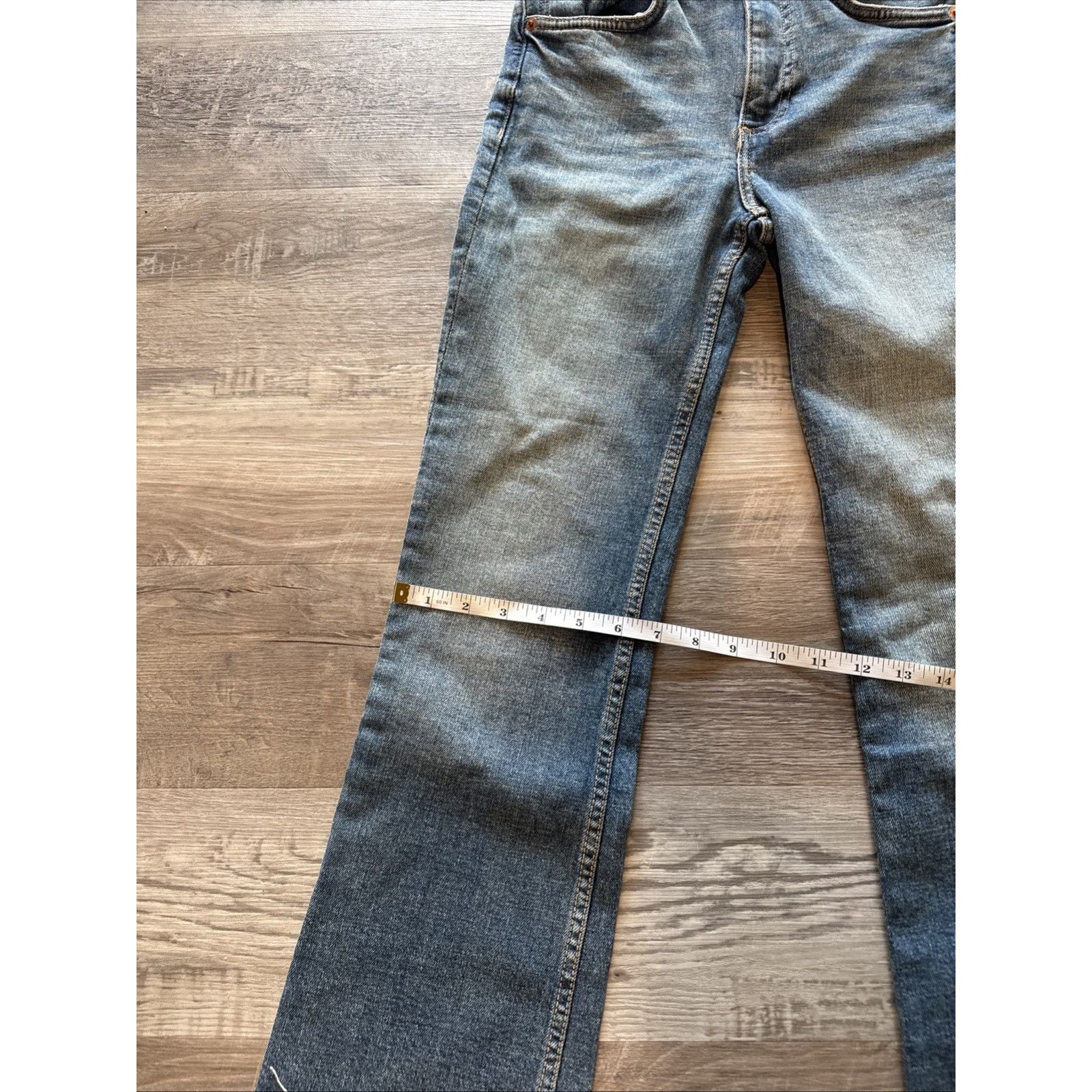 Zara ZARA WOMAN'S MID-RISE CROPPED FLARED TRF JEANS Size 2 Or 34 Size 26" / US 2 / IT 38 - 6 Thumbnail