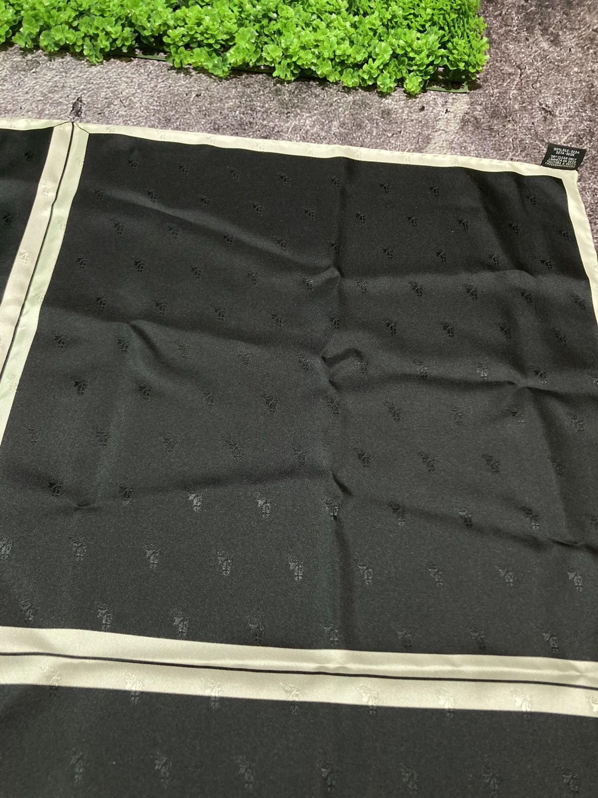 Hermes Hermes Paris Scarf 100% Silk Jacquard Logo Black France Size ONE SIZE - 10 Thumbnail