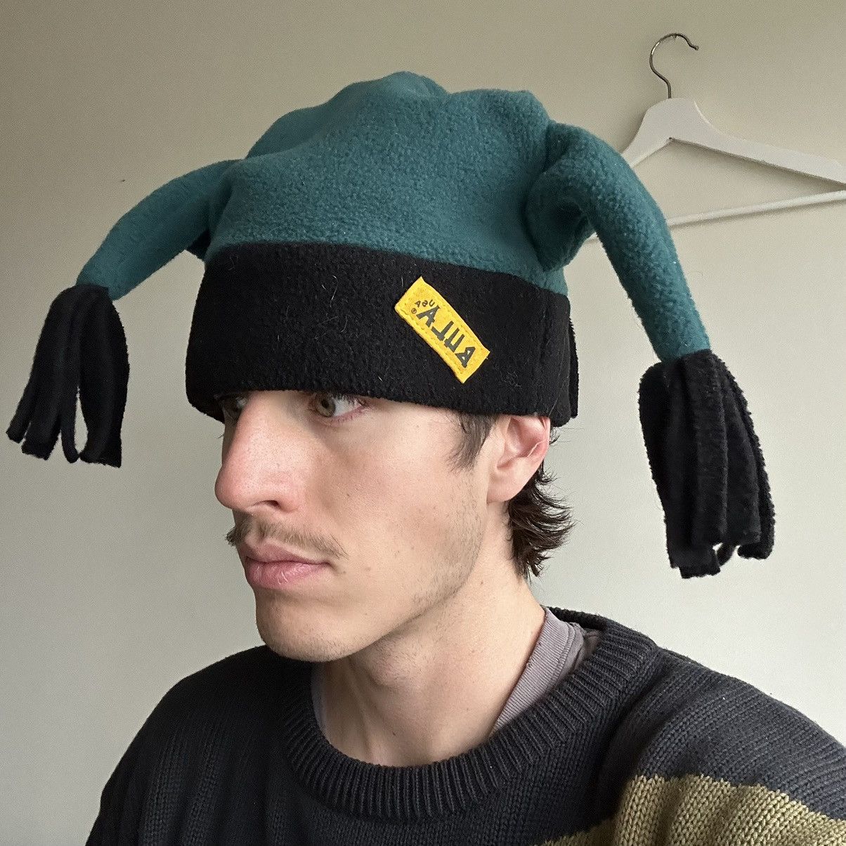 image of Crazy Vintage 90's Bula Fleece Mohawk Spikes Ski Beanie in Teal, Men's