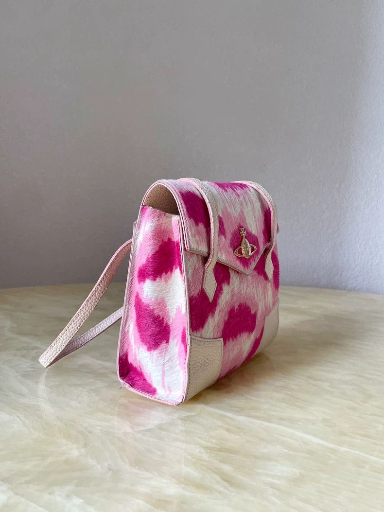 Vivienne Westwood Vivienne Westwood size os Pink leopard print horsehair hand Size ONE SIZE - 3 Thumbnail