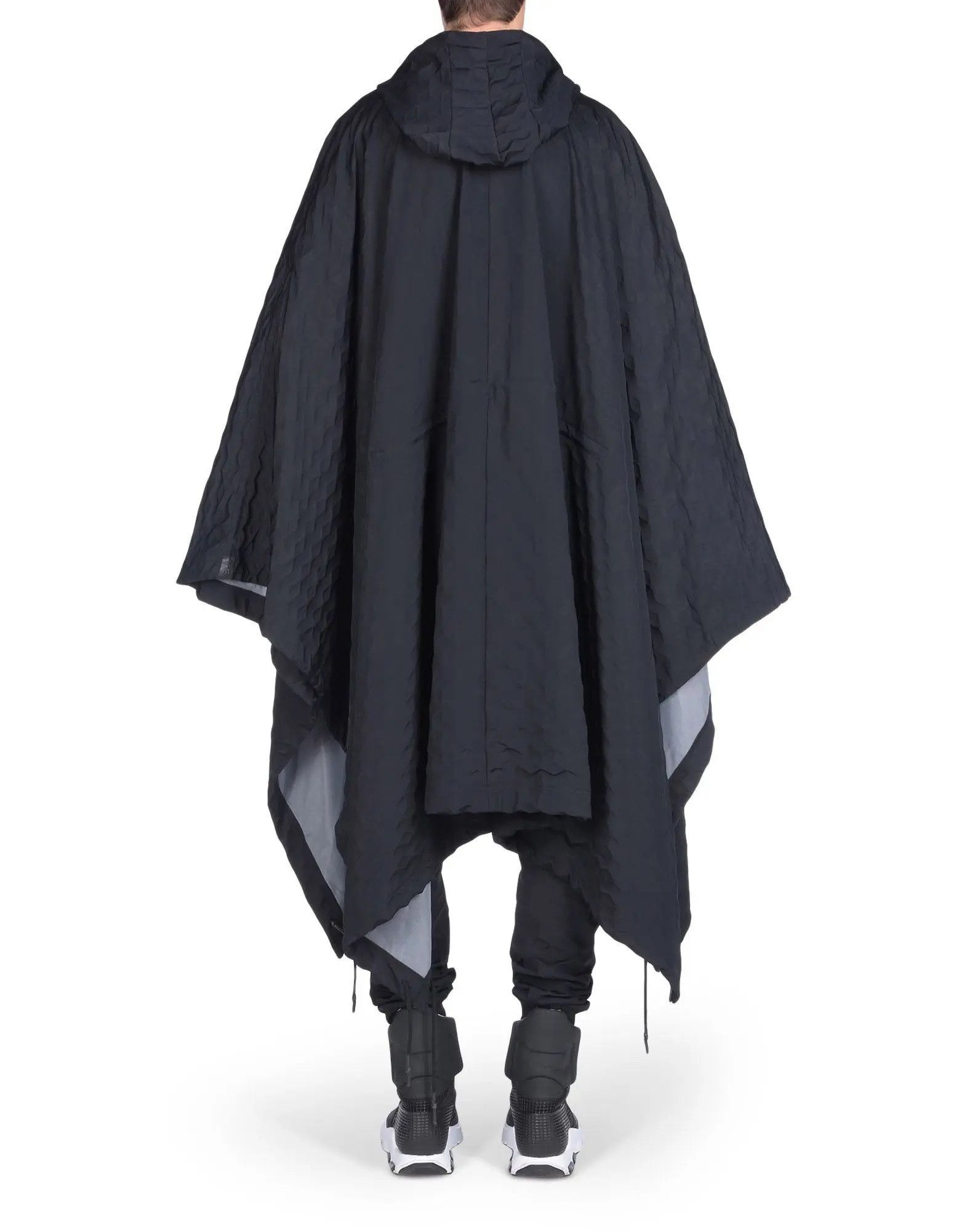 Adidas Y-3 Space Track Poncho S/S 2017 M Oversized Yohji Yamamoto Size US M / EU 48-50 / 2 - 5 Thumbnail