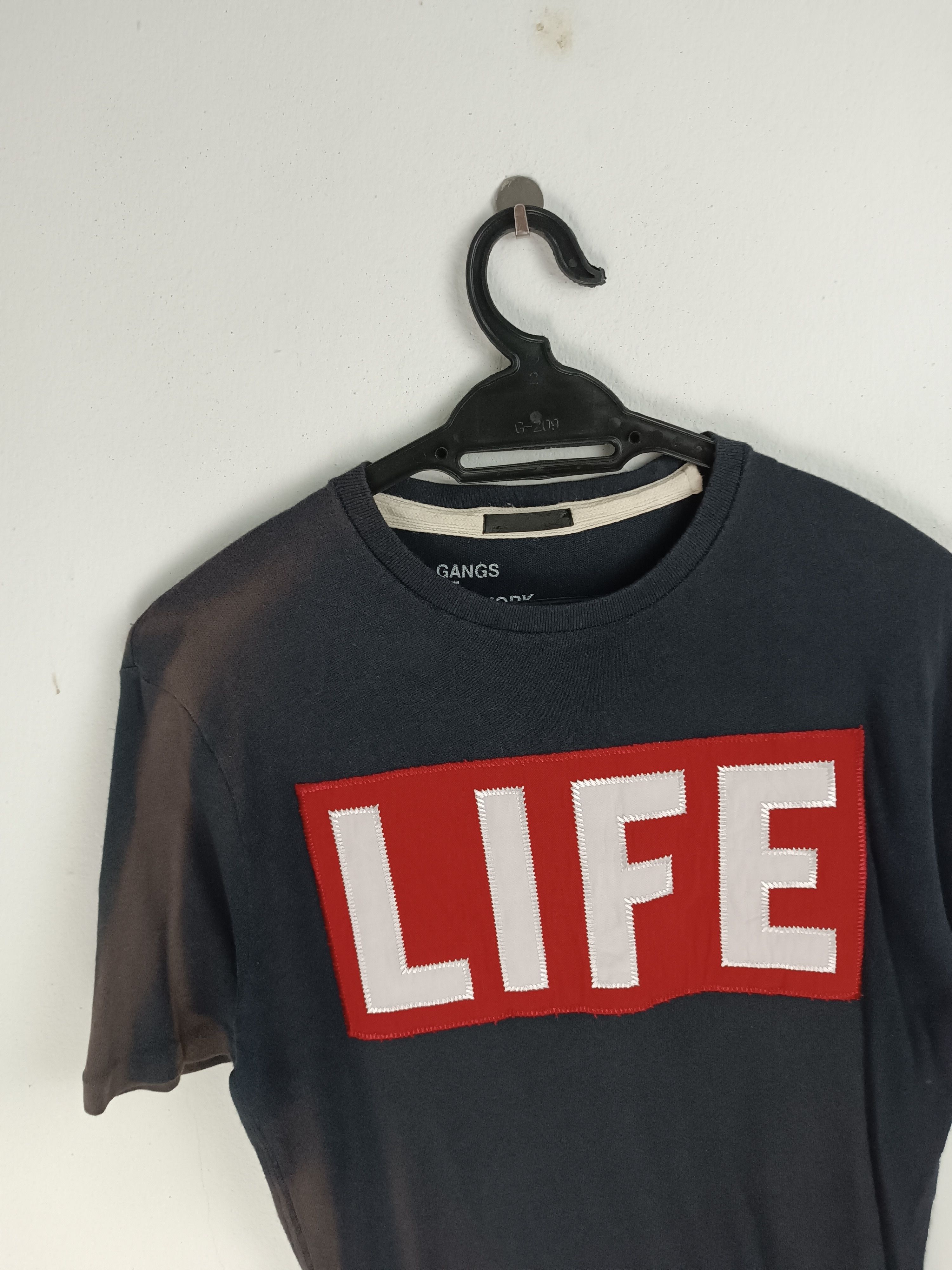 Vintage VINTAGE FADED LIFE GANGS OF NEW YORK TEE VERY RARE Size US S / EU 44-46 / 1 - 5 Thumbnail