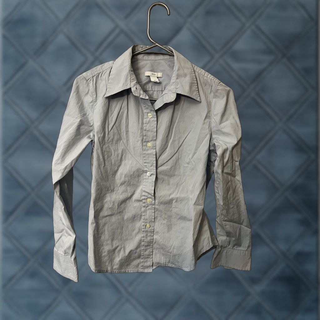 Gap VINTAGE Gap Light Blue Button Up Long Sleeve Shirt Women's XS Size XS / US 0-2 / IT 36-38 - 1 Thumbnail
