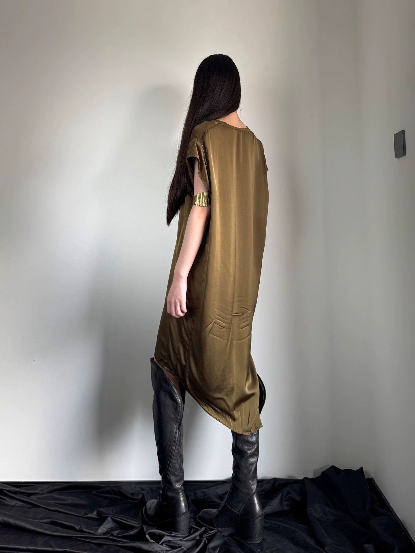 Vintage Vintage Italian Drop Deconstructed Draped Crewneck Dress Size S / US 4 / IT 40 - 6 Thumbnail