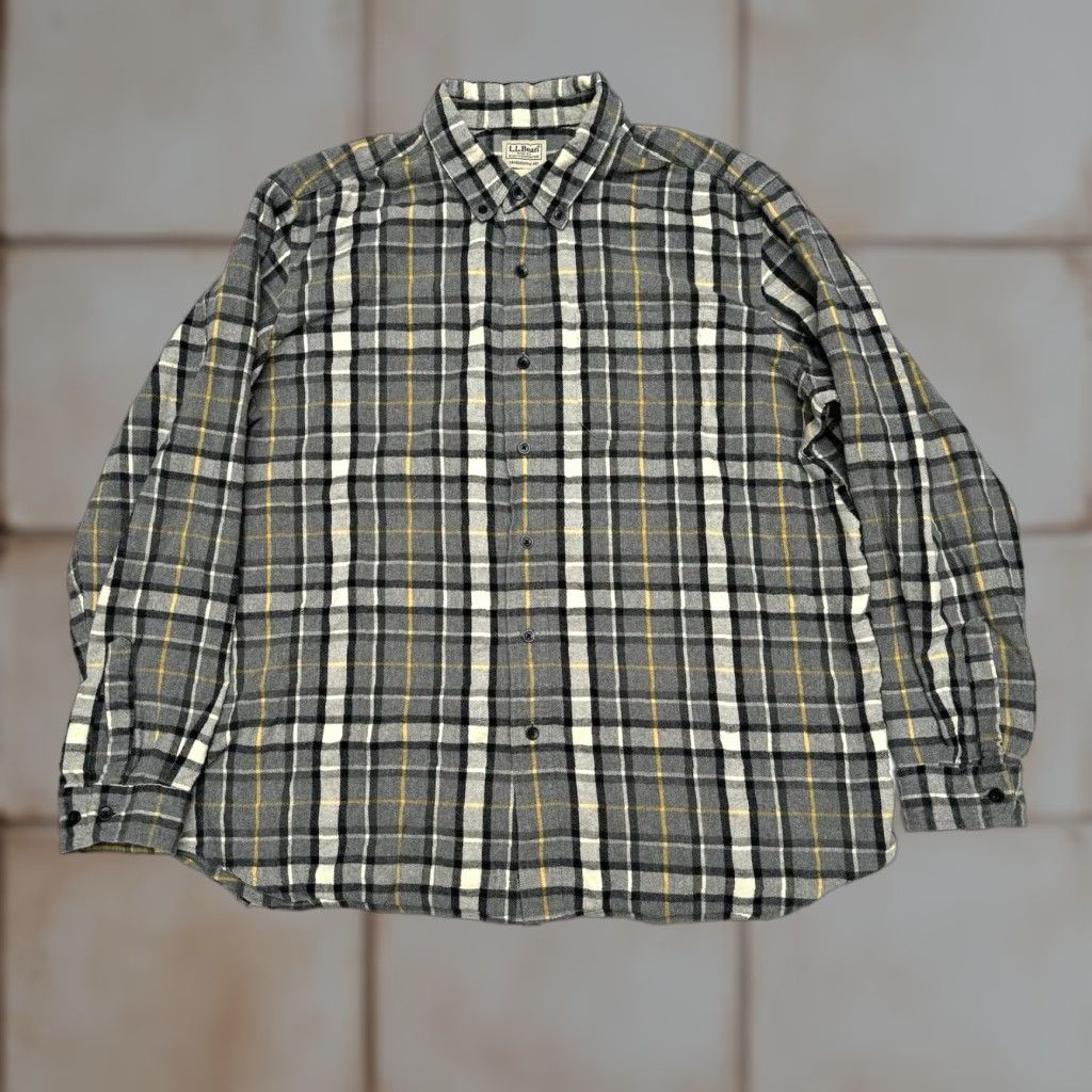 Vintage VINTAGE L.L. Bean Men's Regular Fit XL Button-Up Flannel Shirt Gray/Yellow 100% Cotton Plaid Long Sleeve Button-Down Size US XL / EU 56 / 4 - 1 Thumbnail