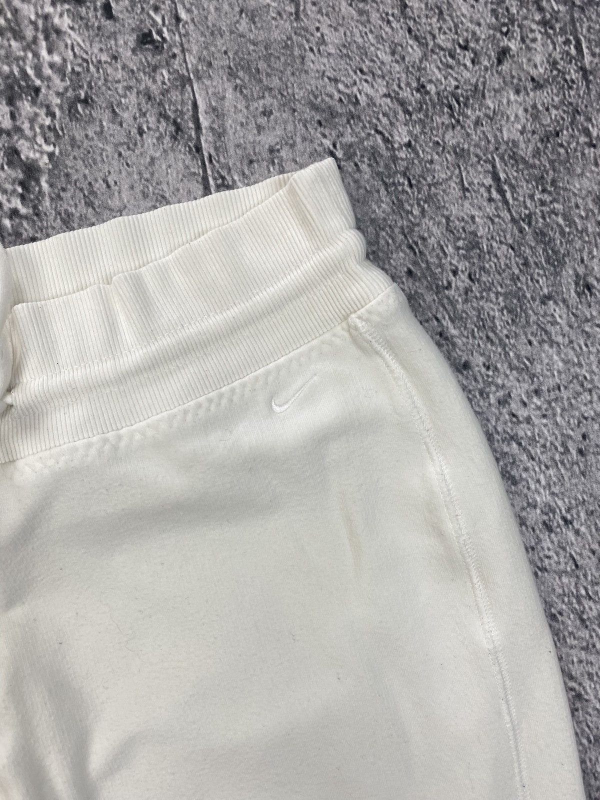 Nike × Vintage Vintage Nike Sweatpants 00’ Size 30" / US 8 / IT 44 - 4 Thumbnail