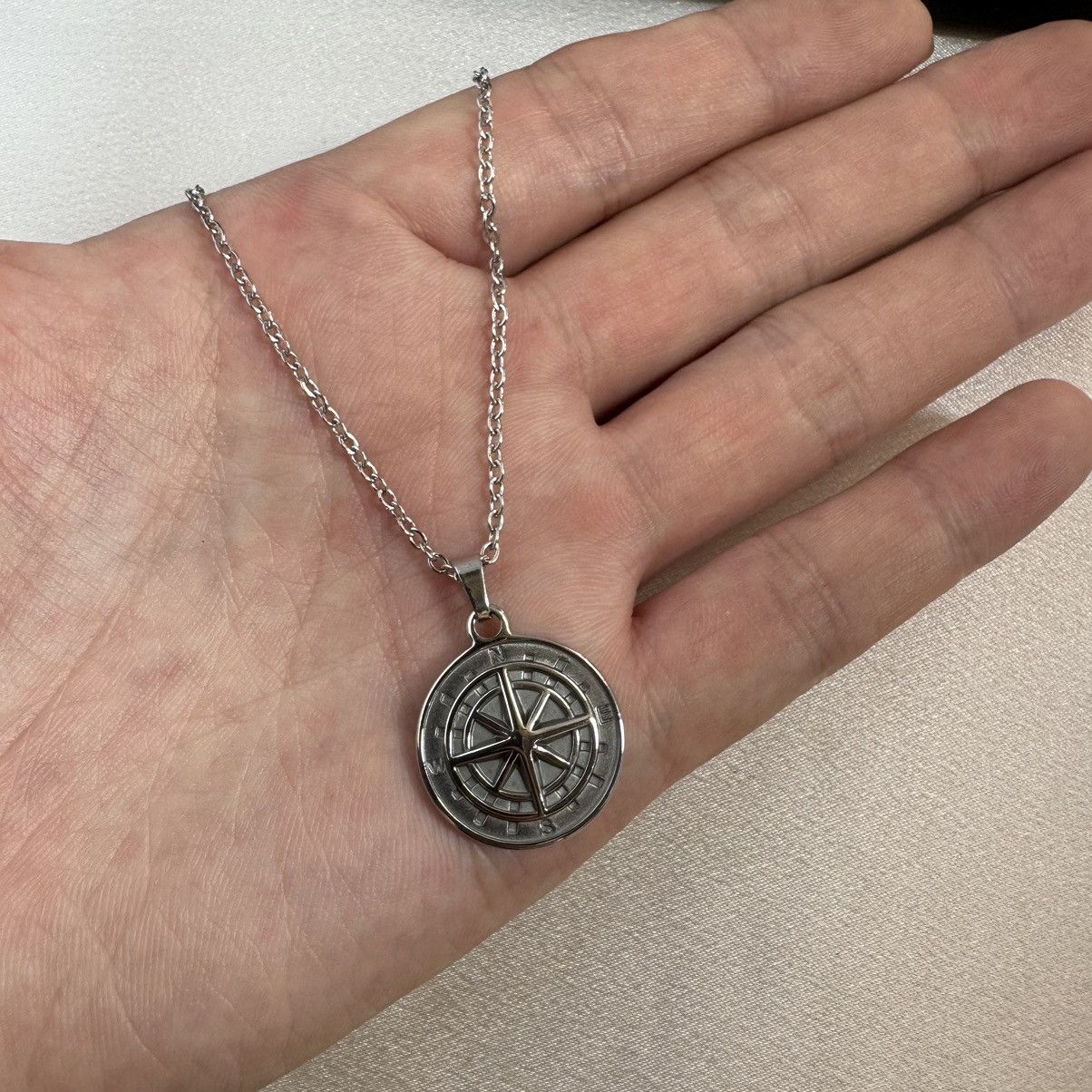 Other Compass Pendant Necklace for Men Women Size ONE SIZE - 4 Thumbnail