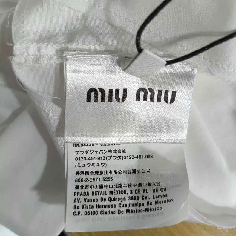 Miu Miu Miu Miu 38 Petal collar back letter logo shirt Size M / US 6-8 / IT 42-44 - 4 Thumbnail