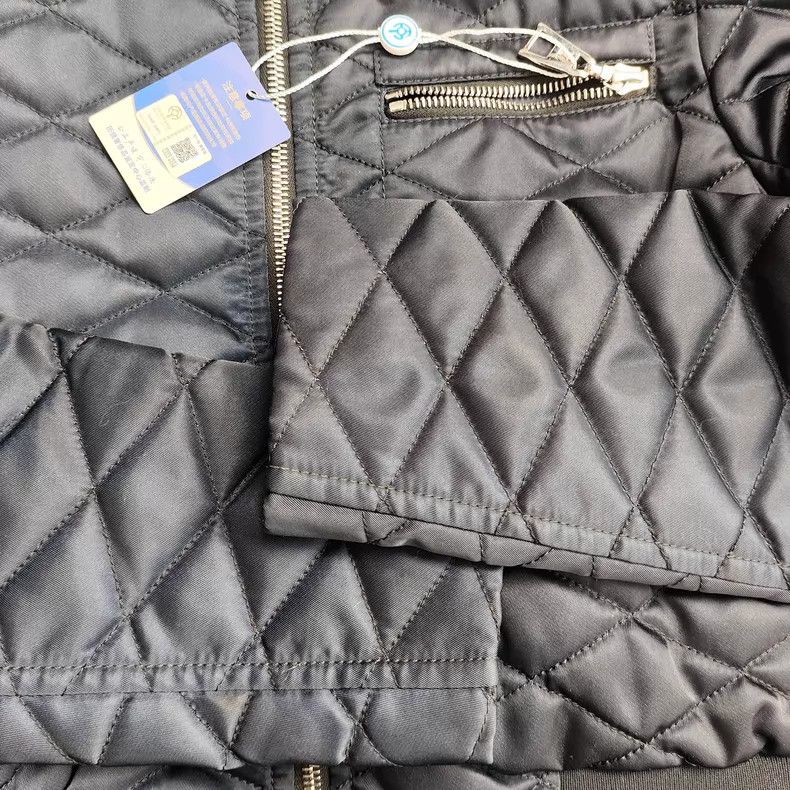 Louis Vuitton Louis Vuitton Dark blue rhombus jacket Size XS / US 0-2 / IT 36-38 - 3 Thumbnail