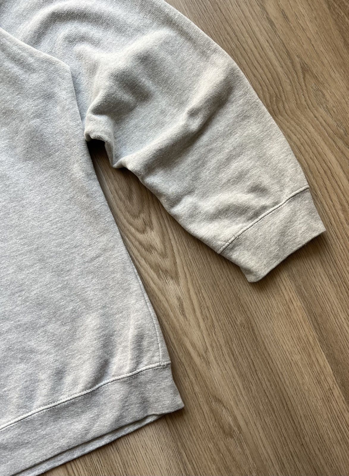 Vintage Vintage Akira Big Logo Gray Sweatshirt Size US XXL / EU 58 / 5 - 11 Thumbnail